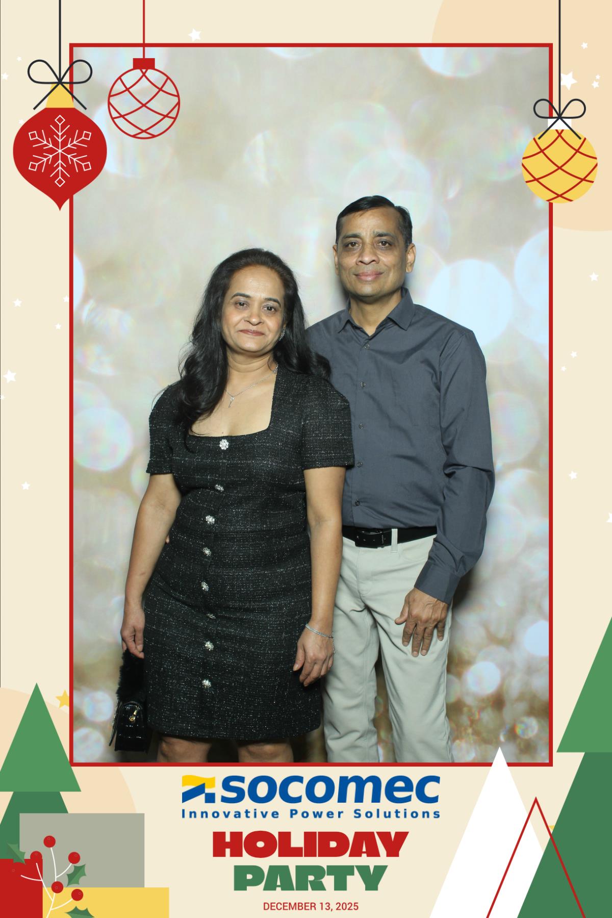 Powersmiths Holiday Party | View more photos from the event at gallery.myselfiemirror.ca/u/romanmyselfiemirrorca/Powersmiths-Holiday-Party-0