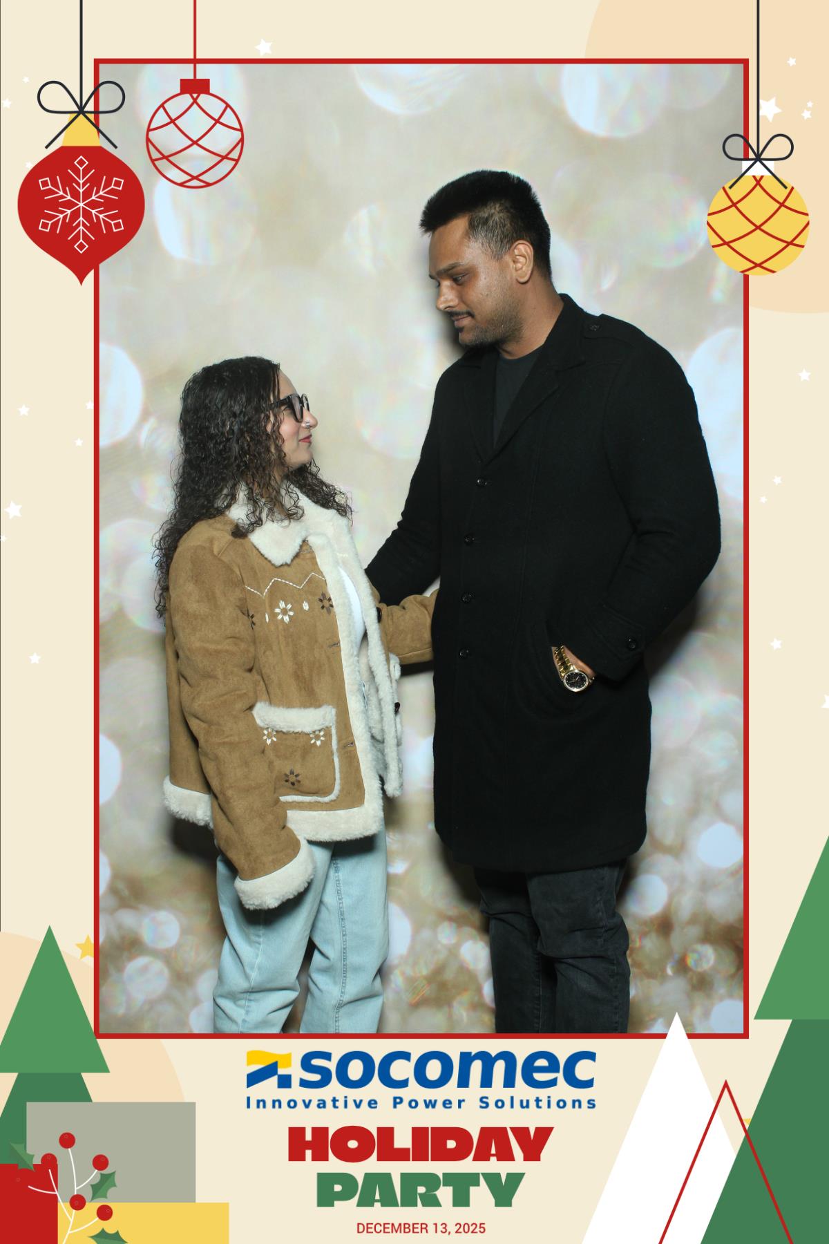 Powersmiths Holiday Party | View more photos from the event at gallery.myselfiemirror.ca/u/romanmyselfiemirrorca/Powersmiths-Holiday-Party-0