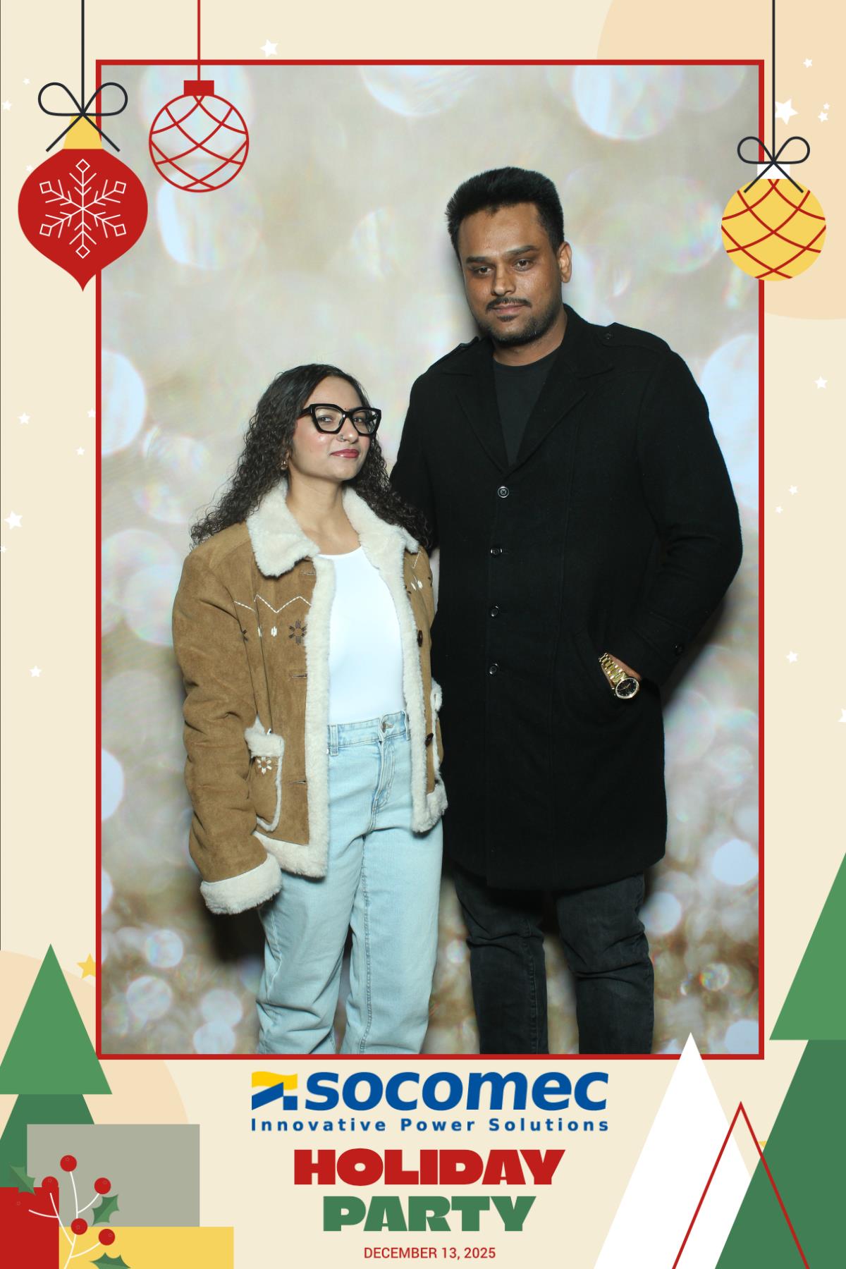 Powersmiths Holiday Party | View more photos from the event at gallery.myselfiemirror.ca/u/romanmyselfiemirrorca/Powersmiths-Holiday-Party-0