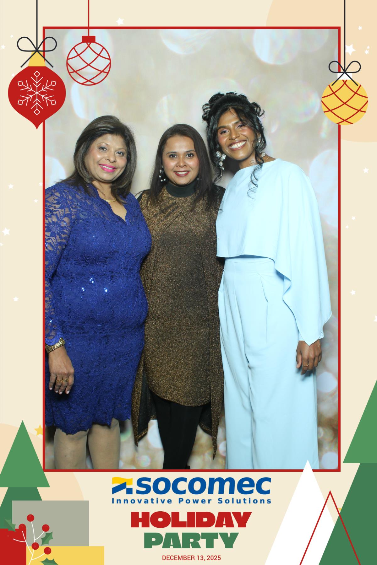 Powersmiths Holiday Party | View more photos from the event at gallery.myselfiemirror.ca/u/romanmyselfiemirrorca/Powersmiths-Holiday-Party-0