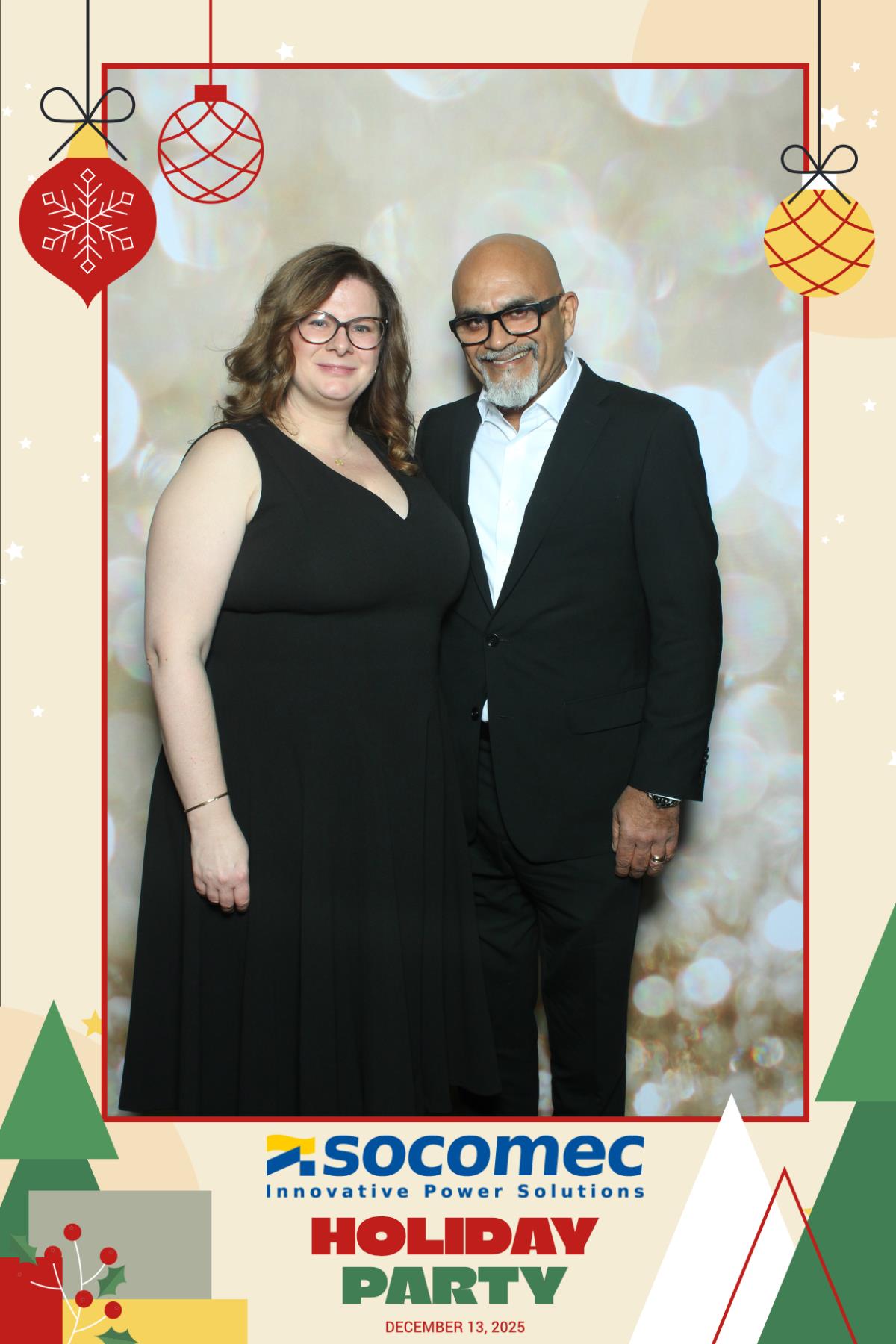 Powersmiths Holiday Party | View more photos from the event at gallery.myselfiemirror.ca/u/romanmyselfiemirrorca/Powersmiths-Holiday-Party-0