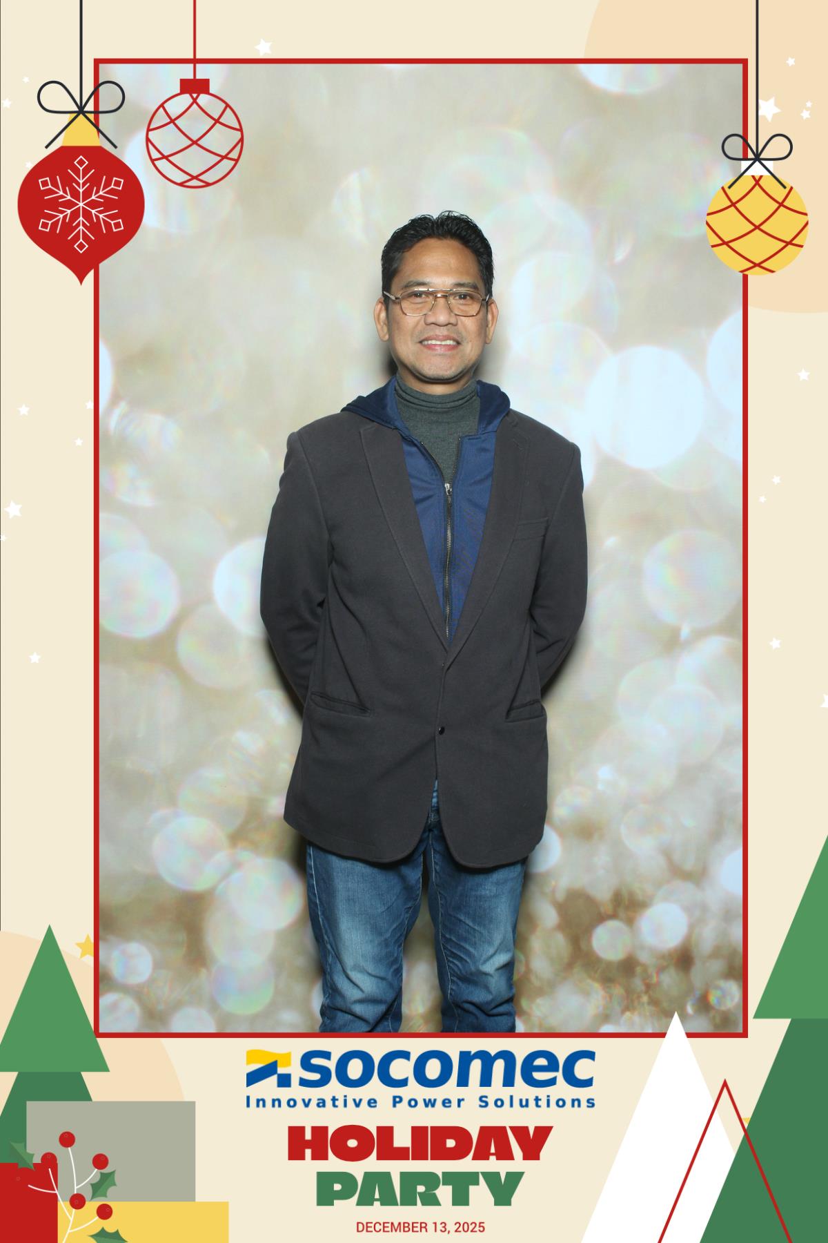 Powersmiths Holiday Party | View more photos from the event at gallery.myselfiemirror.ca/u/romanmyselfiemirrorca/Powersmiths-Holiday-Party-0