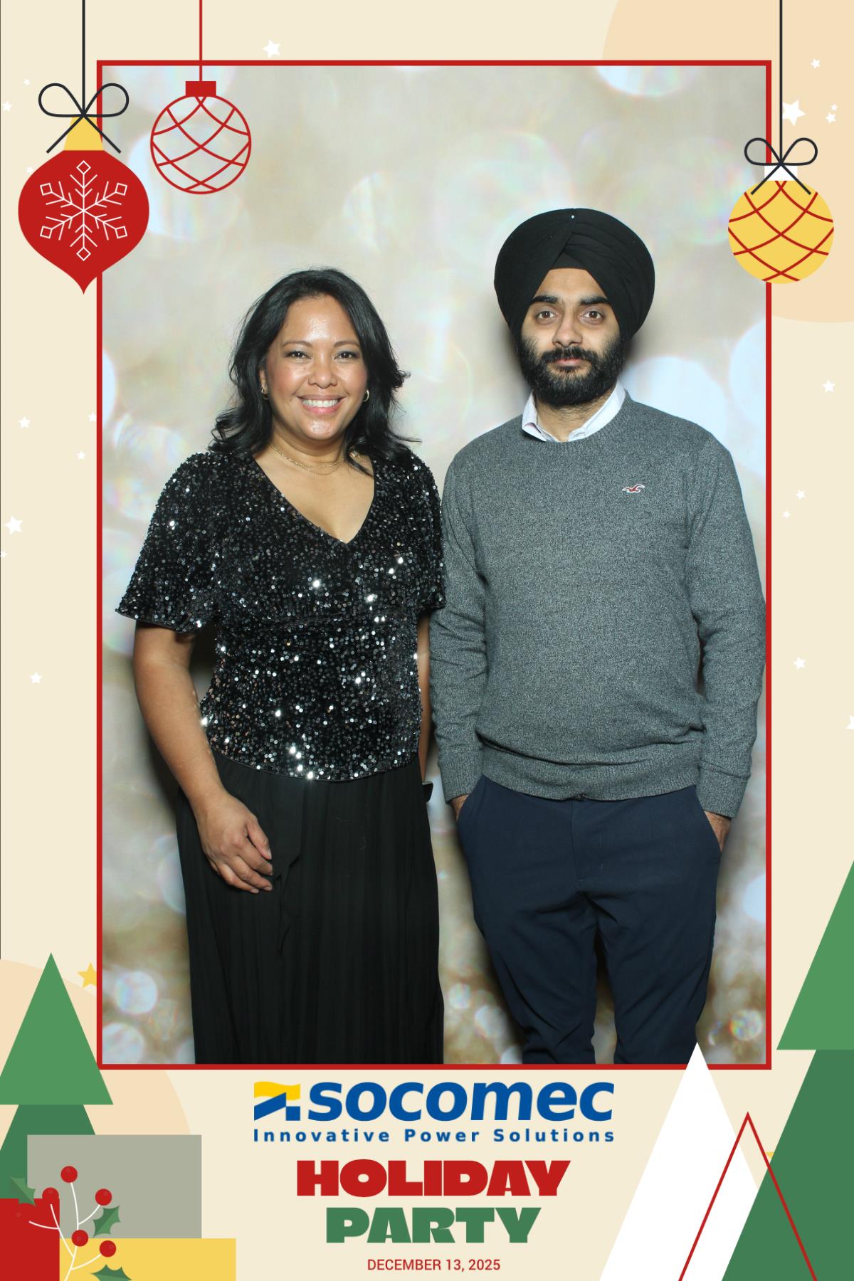 Powersmiths Holiday Party | View more photos from the event at gallery.myselfiemirror.ca/u/romanmyselfiemirrorca/Powersmiths-Holiday-Party-0