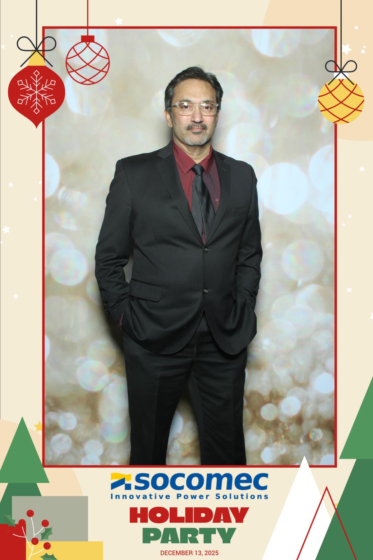 Powersmiths Holiday Party | View more photos from the event at gallery.myselfiemirror.ca/u/romanmyselfiemirrorca/Powersmiths-Holiday-Party-0