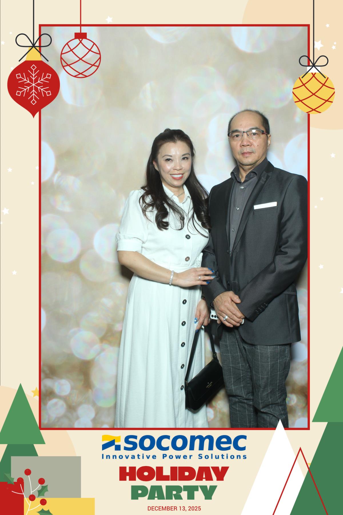 Powersmiths Holiday Party | View more photos from the event at gallery.myselfiemirror.ca/u/romanmyselfiemirrorca/Powersmiths-Holiday-Party-0