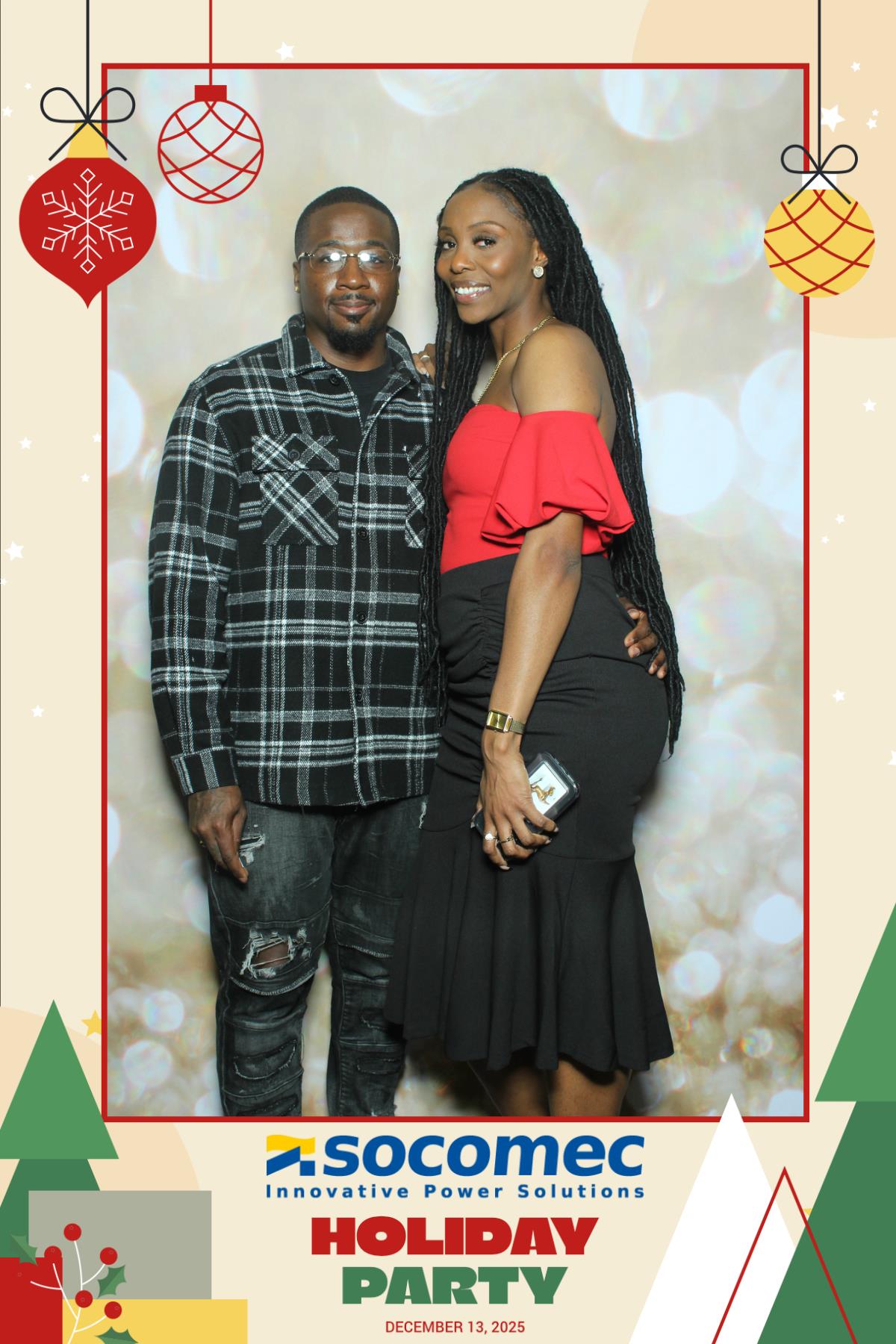 Powersmiths Holiday Party | View more photos from the event at gallery.myselfiemirror.ca/u/romanmyselfiemirrorca/Powersmiths-Holiday-Party-0