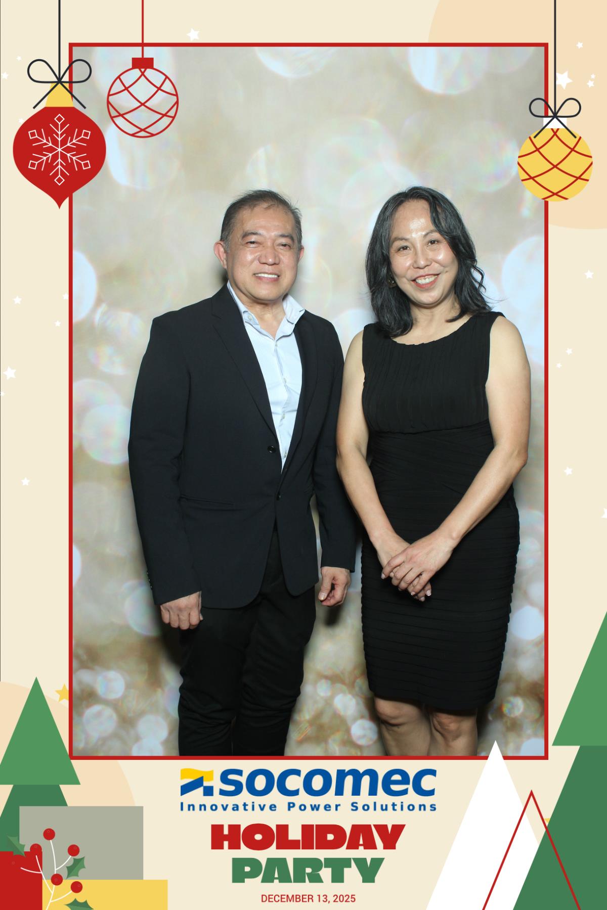 Powersmiths Holiday Party | View more photos from the event at gallery.myselfiemirror.ca/u/romanmyselfiemirrorca/Powersmiths-Holiday-Party-0