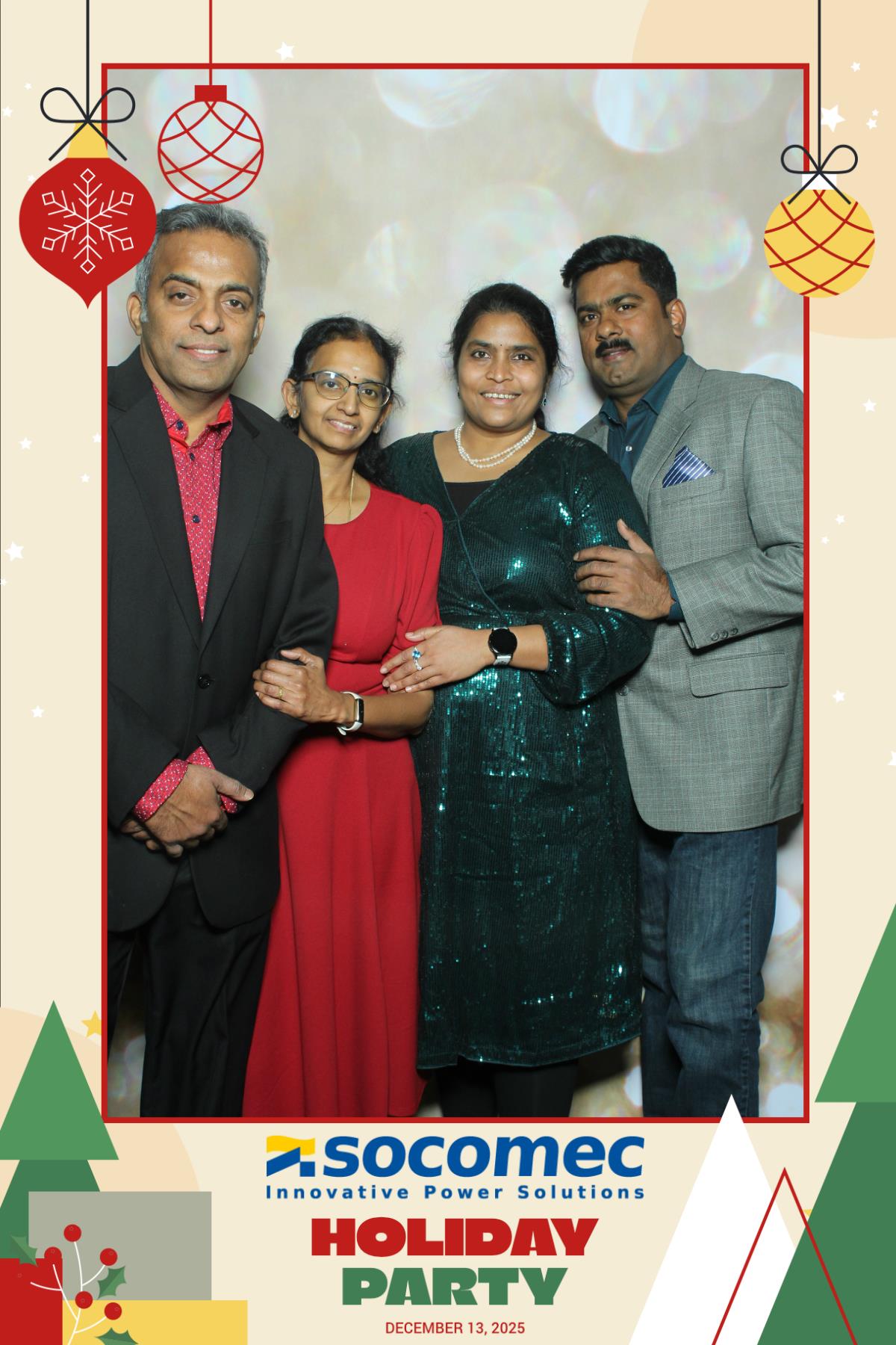 Powersmiths Holiday Party | View more photos from the event at gallery.myselfiemirror.ca/u/romanmyselfiemirrorca/Powersmiths-Holiday-Party-0