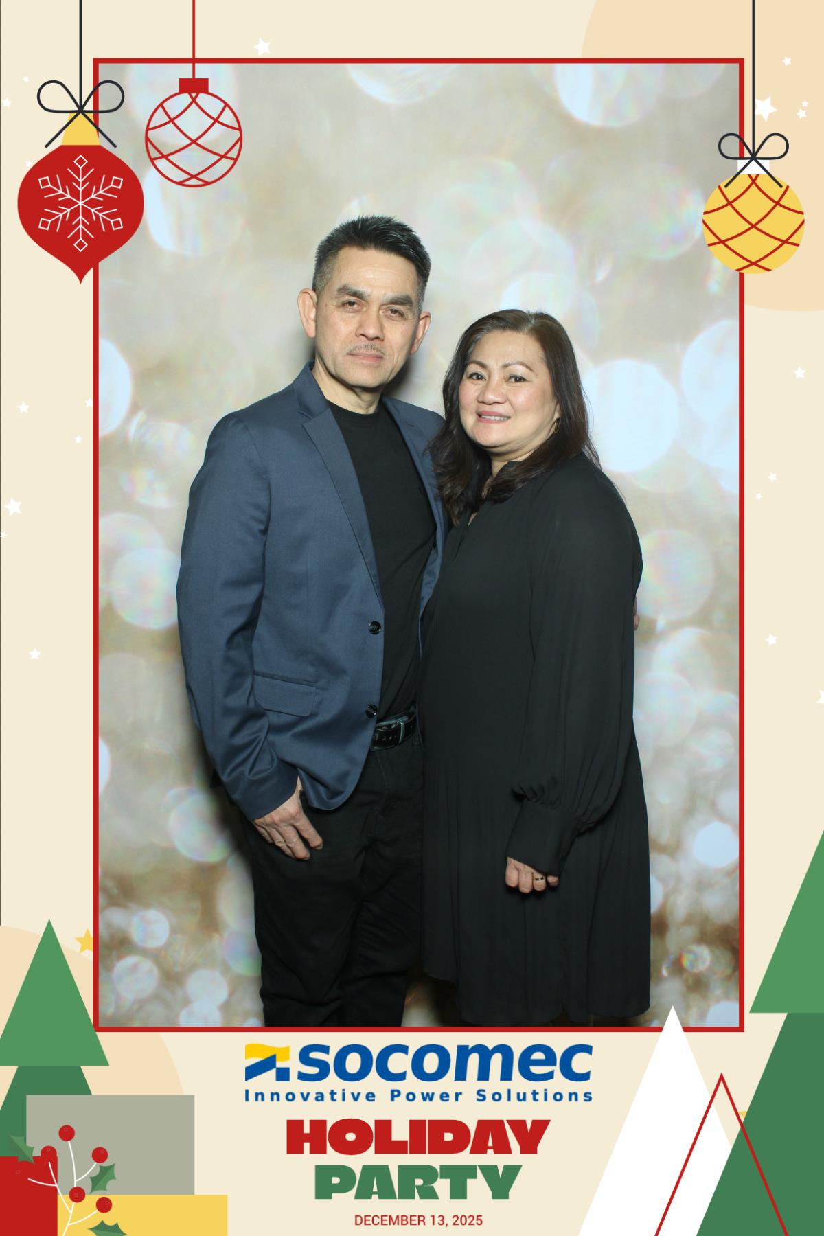 Powersmiths Holiday Party | View more photos from the event at gallery.myselfiemirror.ca/u/romanmyselfiemirrorca/Powersmiths-Holiday-Party-0