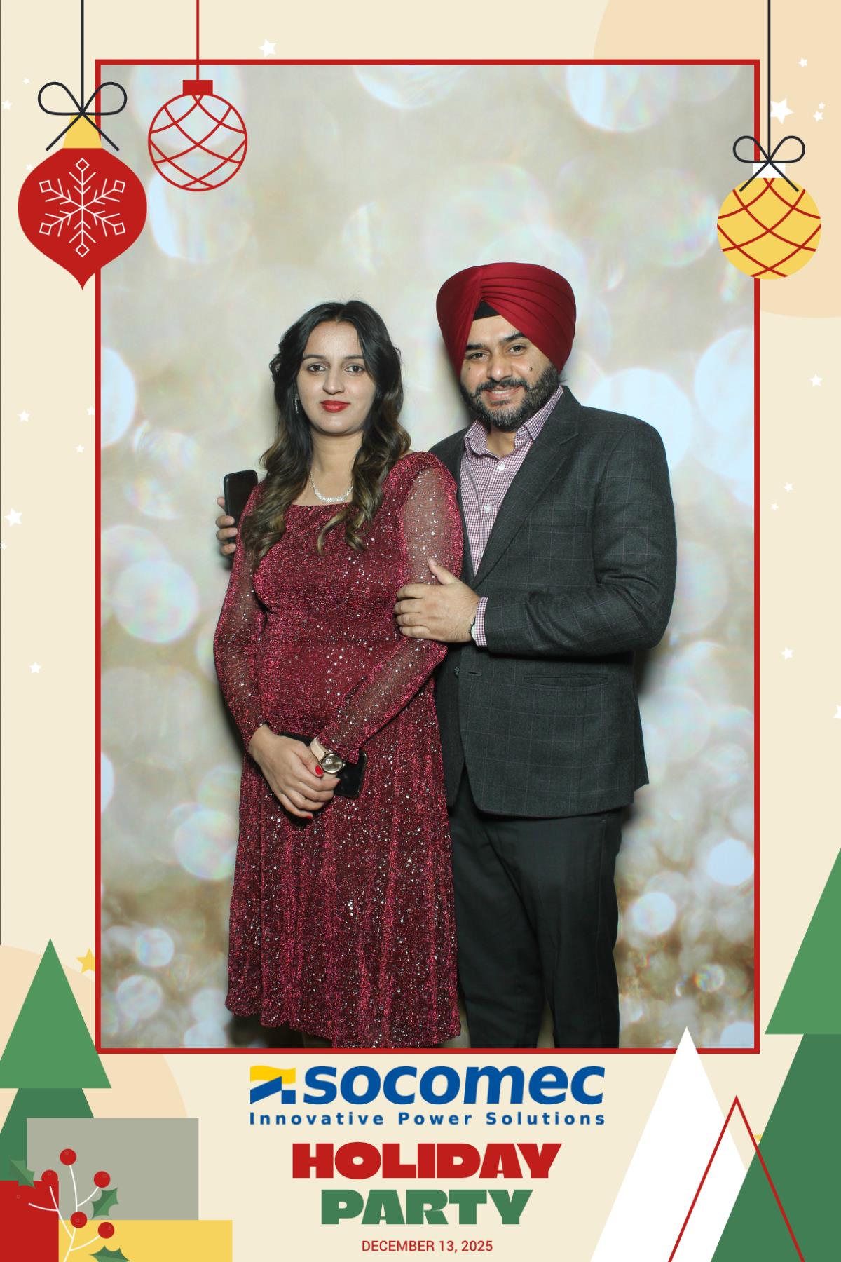 Powersmiths Holiday Party | View more photos from the event at gallery.myselfiemirror.ca/u/romanmyselfiemirrorca/Powersmiths-Holiday-Party-0