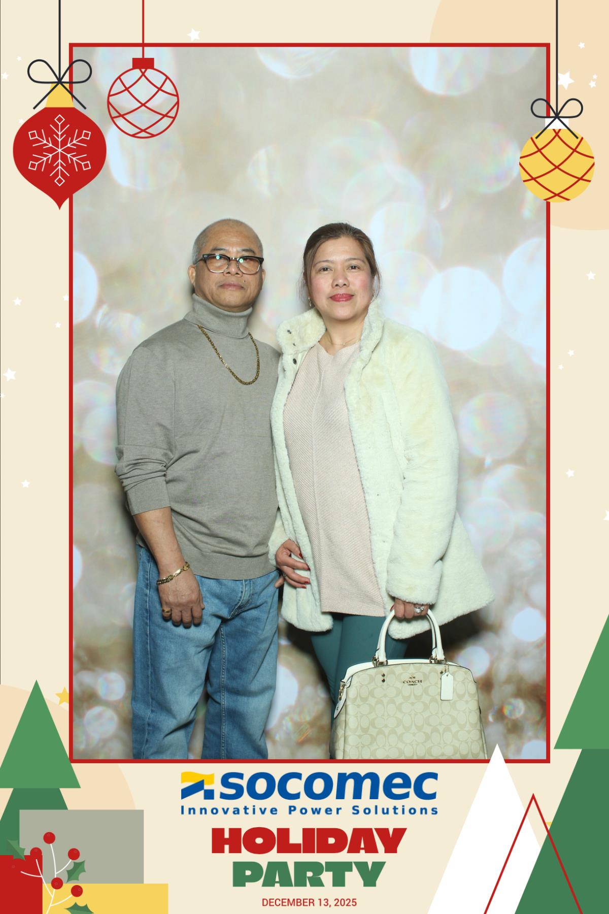 Powersmiths Holiday Party | View more photos from the event at gallery.myselfiemirror.ca/u/romanmyselfiemirrorca/Powersmiths-Holiday-Party-0