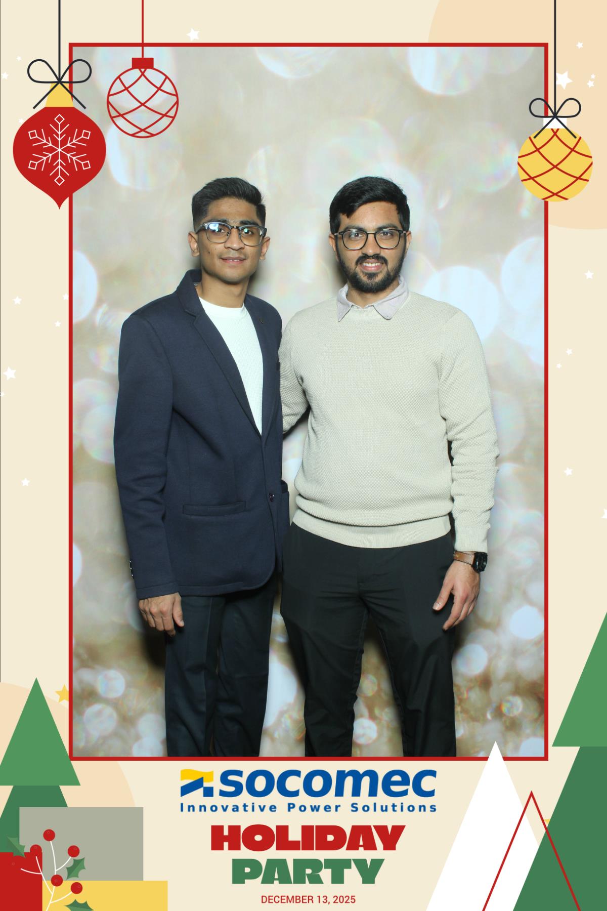 Powersmiths Holiday Party | View more photos from the event at gallery.myselfiemirror.ca/u/romanmyselfiemirrorca/Powersmiths-Holiday-Party-0