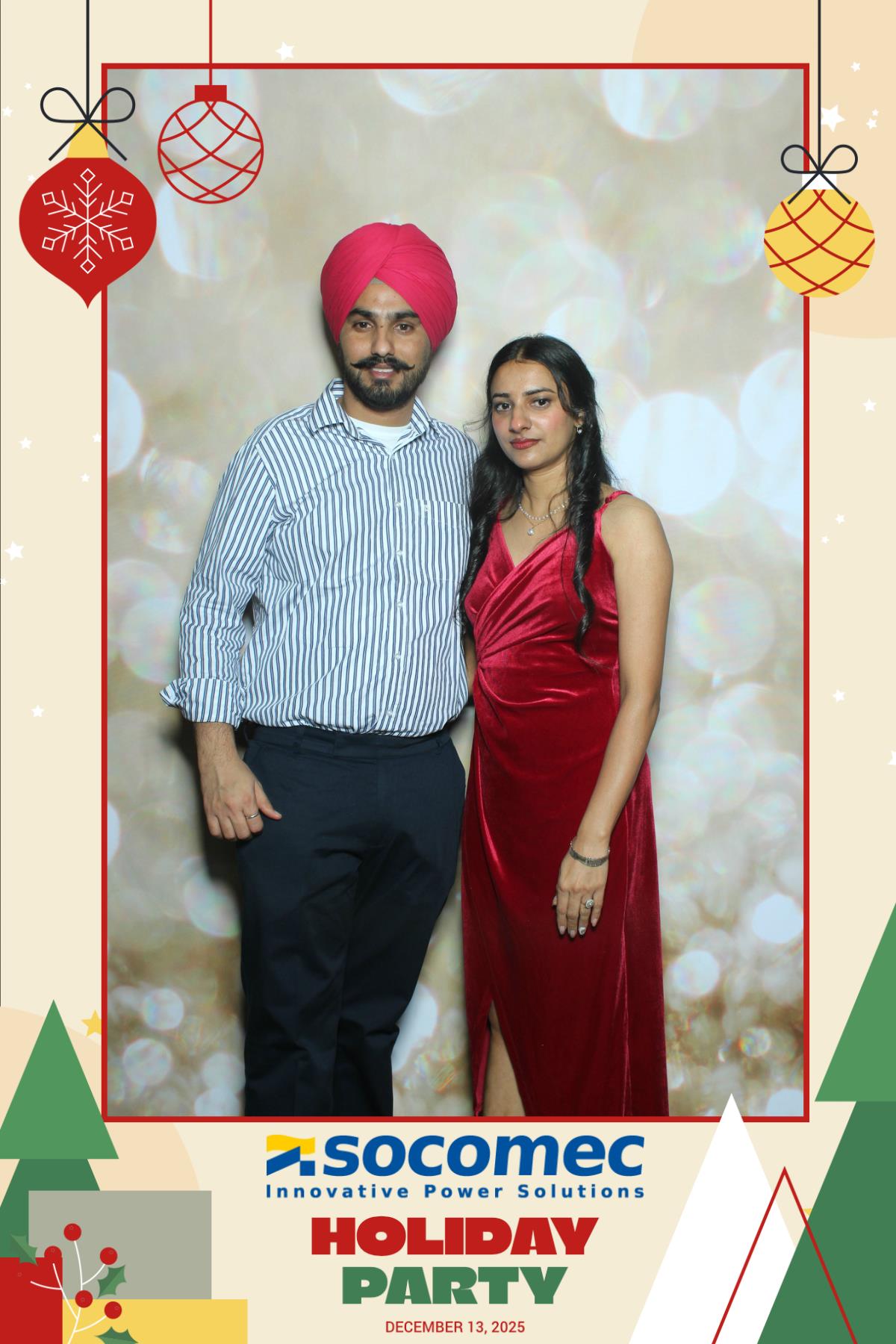 Powersmiths Holiday Party | View more photos from the event at gallery.myselfiemirror.ca/u/romanmyselfiemirrorca/Powersmiths-Holiday-Party-0