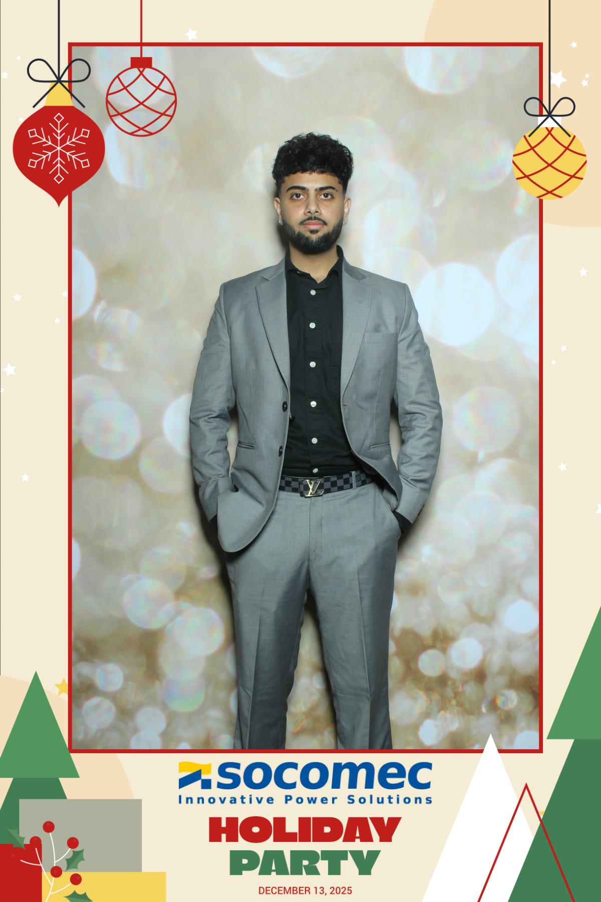 Powersmiths Holiday Party | View more photos from the event at gallery.myselfiemirror.ca/u/romanmyselfiemirrorca/Powersmiths-Holiday-Party-0