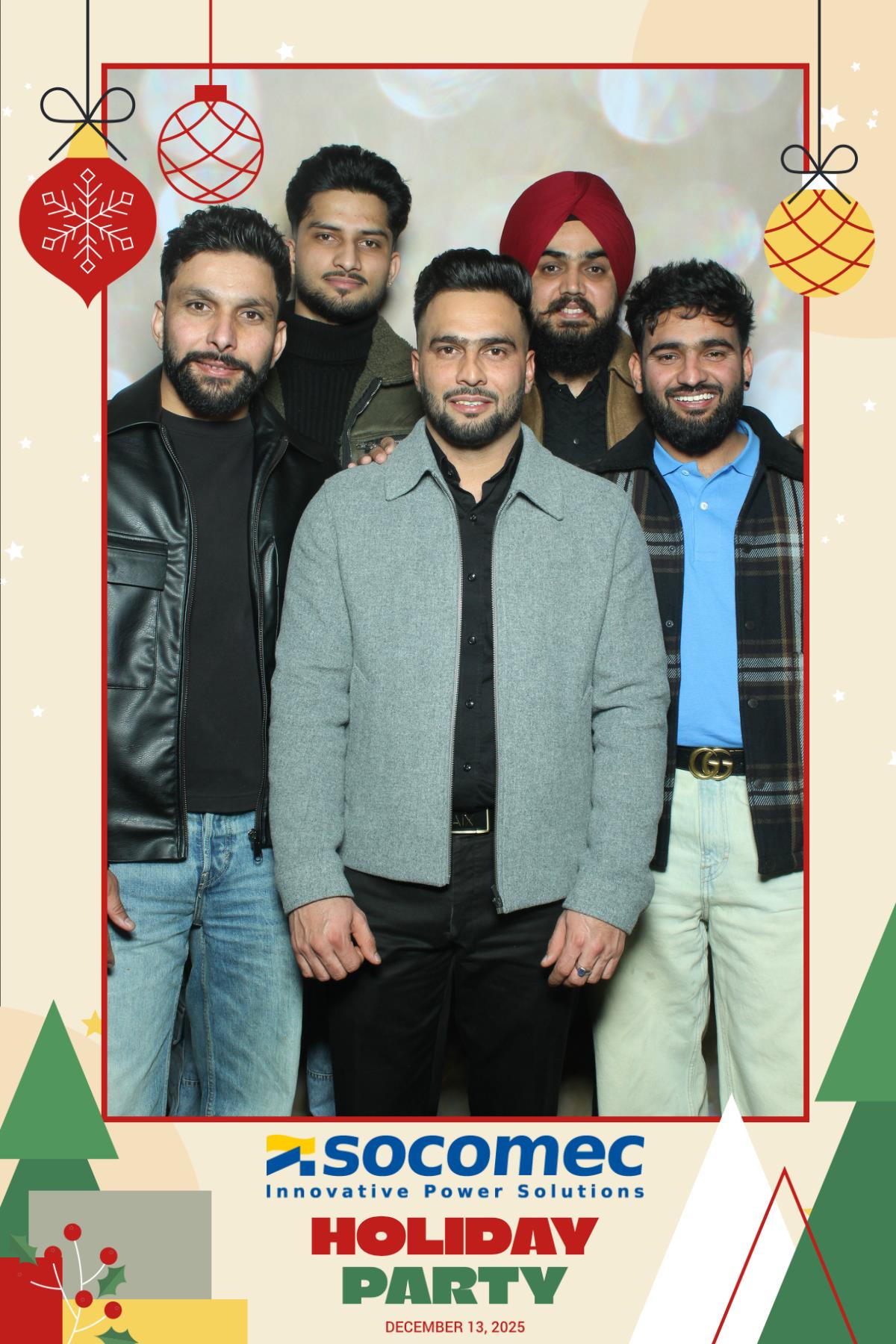 Powersmiths Holiday Party | View more photos from the event at gallery.myselfiemirror.ca/u/romanmyselfiemirrorca/Powersmiths-Holiday-Party-0