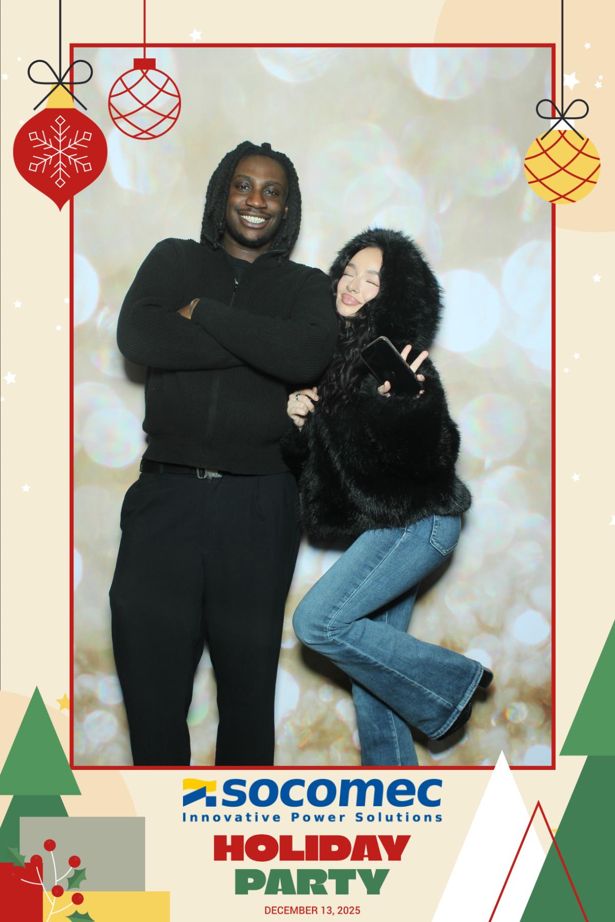 Powersmiths Holiday Party | View more photos from the event at gallery.myselfiemirror.ca/u/romanmyselfiemirrorca/Powersmiths-Holiday-Party-0