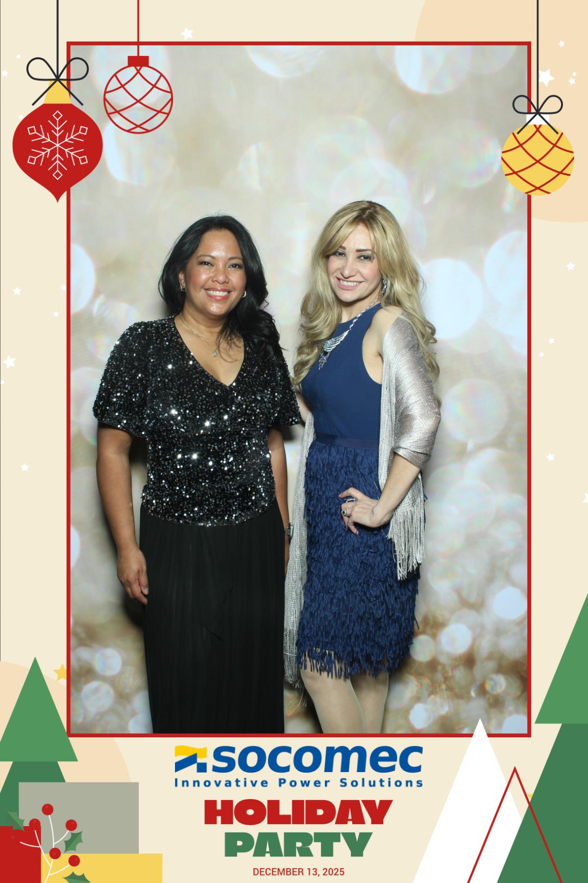 Powersmiths Holiday Party | View more photos from the event at gallery.myselfiemirror.ca/u/romanmyselfiemirrorca/Powersmiths-Holiday-Party-0