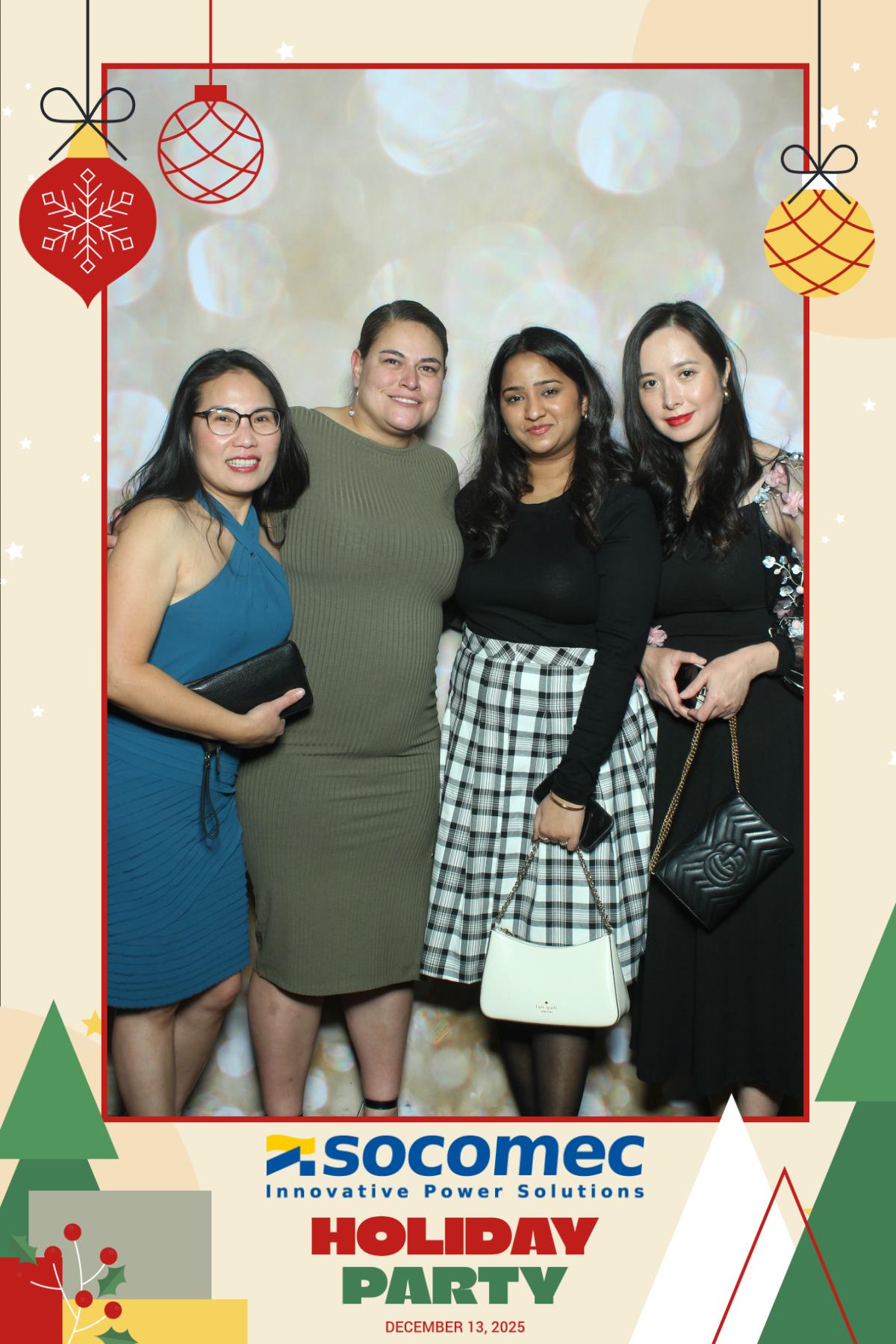 Powersmiths Holiday Party | View more photos from the event at gallery.myselfiemirror.ca/u/romanmyselfiemirrorca/Powersmiths-Holiday-Party-0