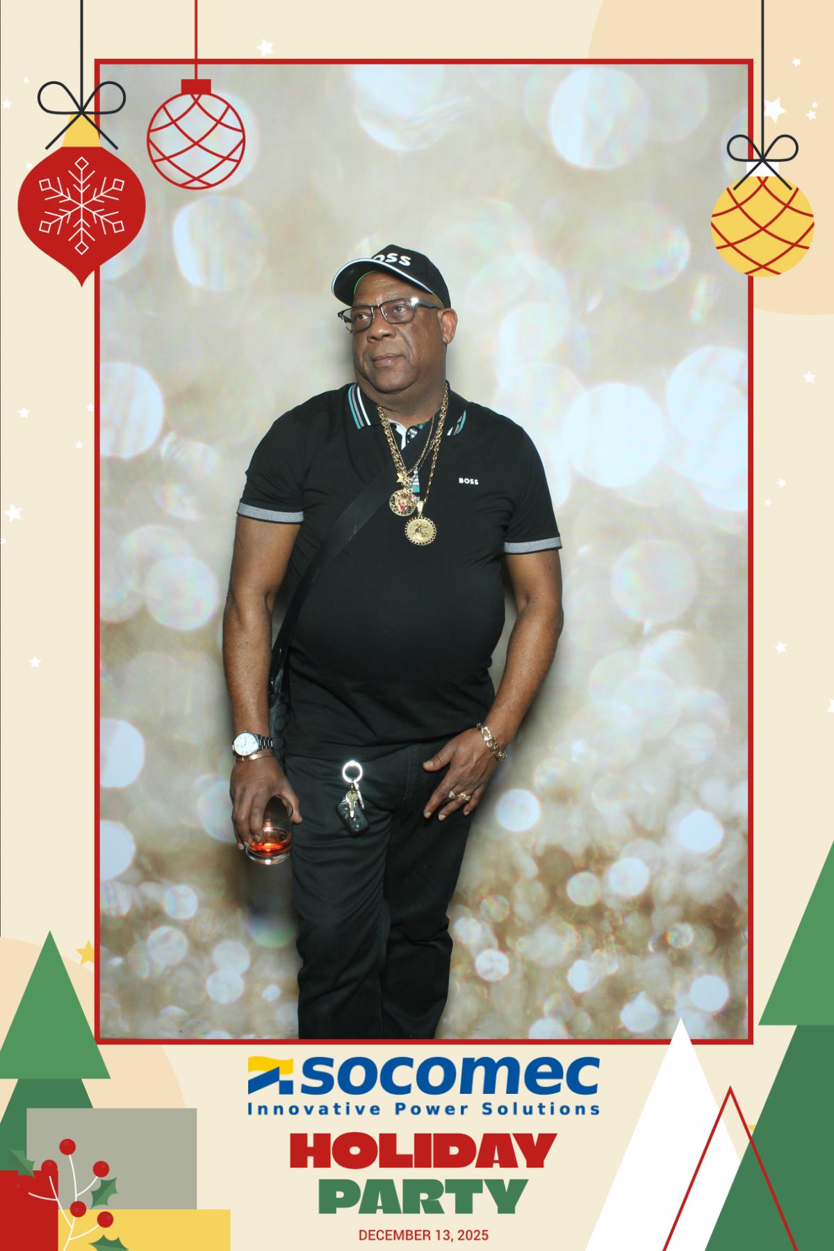 Powersmiths Holiday Party | View more photos from the event at gallery.myselfiemirror.ca/u/romanmyselfiemirrorca/Powersmiths-Holiday-Party-0