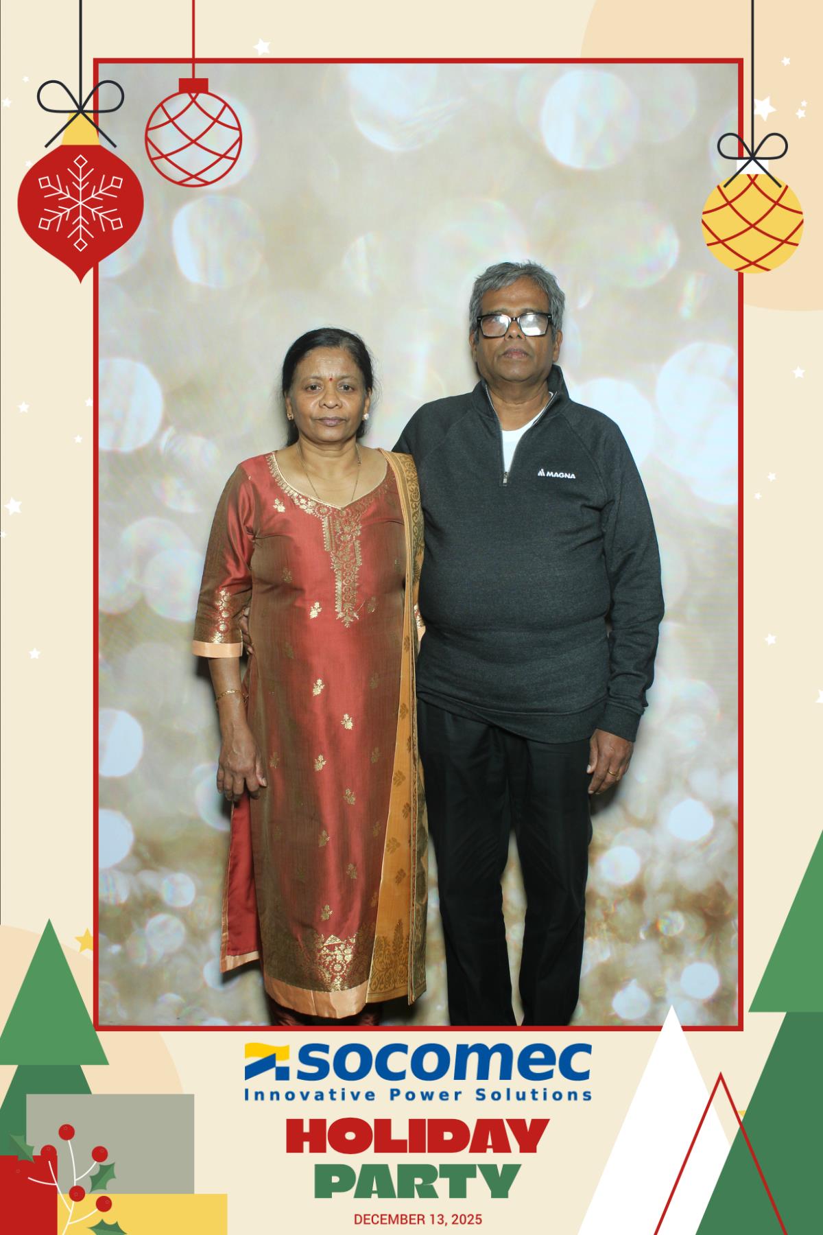 Powersmiths Holiday Party | View more photos from the event at gallery.myselfiemirror.ca/u/romanmyselfiemirrorca/Powersmiths-Holiday-Party-0