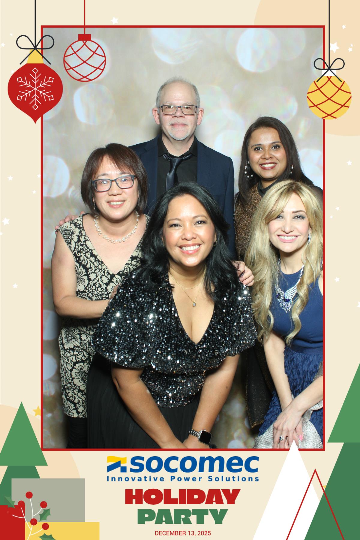 Powersmiths Holiday Party | View more photos from the event at gallery.myselfiemirror.ca/u/romanmyselfiemirrorca/Powersmiths-Holiday-Party-0