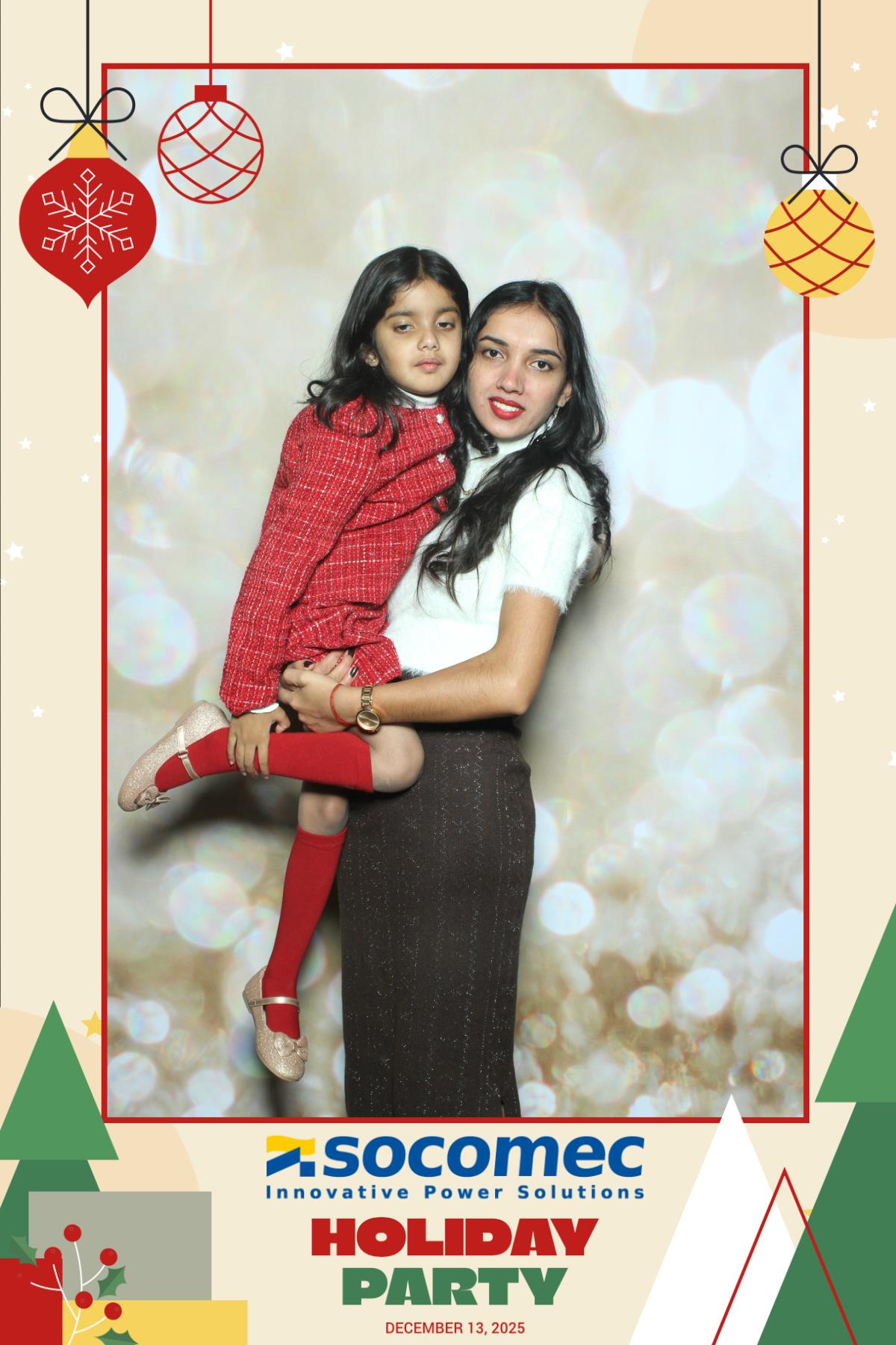 Powersmiths Holiday Party | View more photos from the event at gallery.myselfiemirror.ca/u/romanmyselfiemirrorca/Powersmiths-Holiday-Party-0