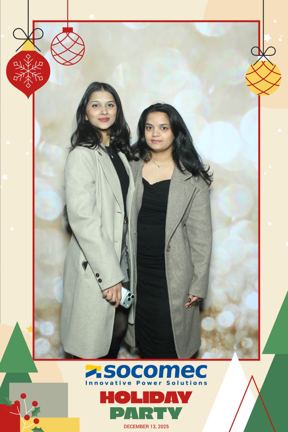 Powersmiths Holiday Party | View more photos from the event at gallery.myselfiemirror.ca/u/romanmyselfiemirrorca/Powersmiths-Holiday-Party-0