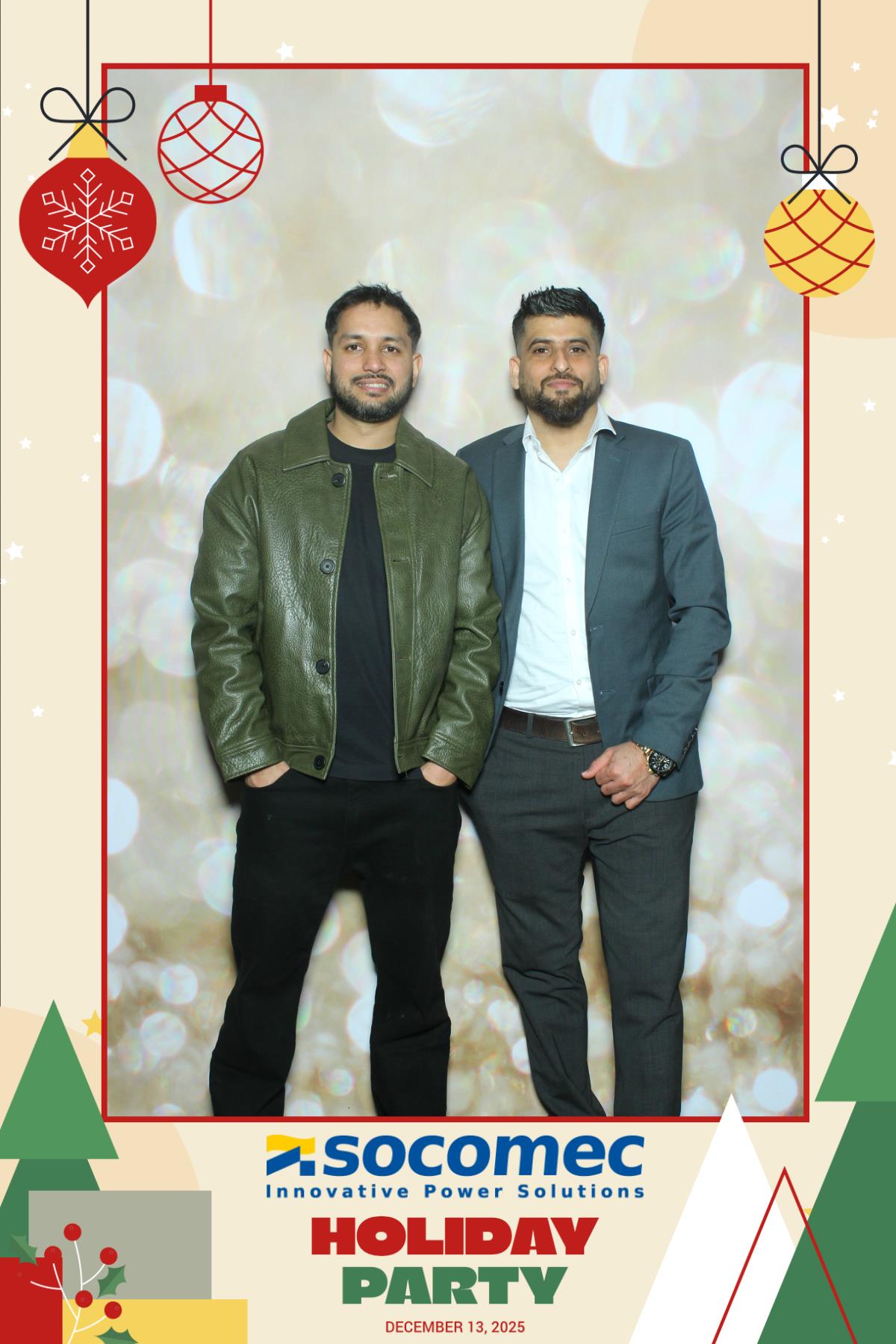 Powersmiths Holiday Party | View more photos from the event at gallery.myselfiemirror.ca/u/romanmyselfiemirrorca/Powersmiths-Holiday-Party-0