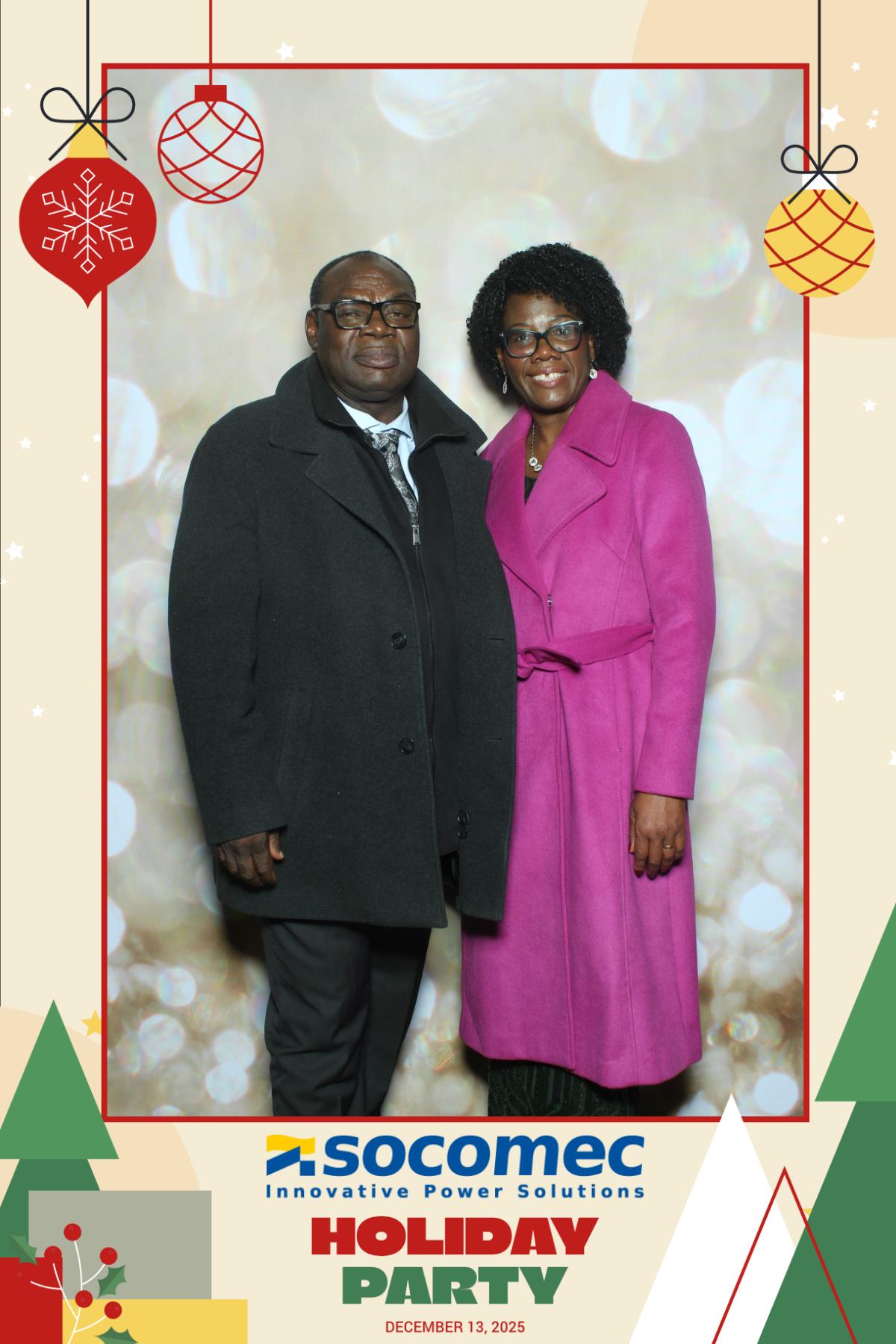 Powersmiths Holiday Party | View more photos from the event at gallery.myselfiemirror.ca/u/romanmyselfiemirrorca/Powersmiths-Holiday-Party-0