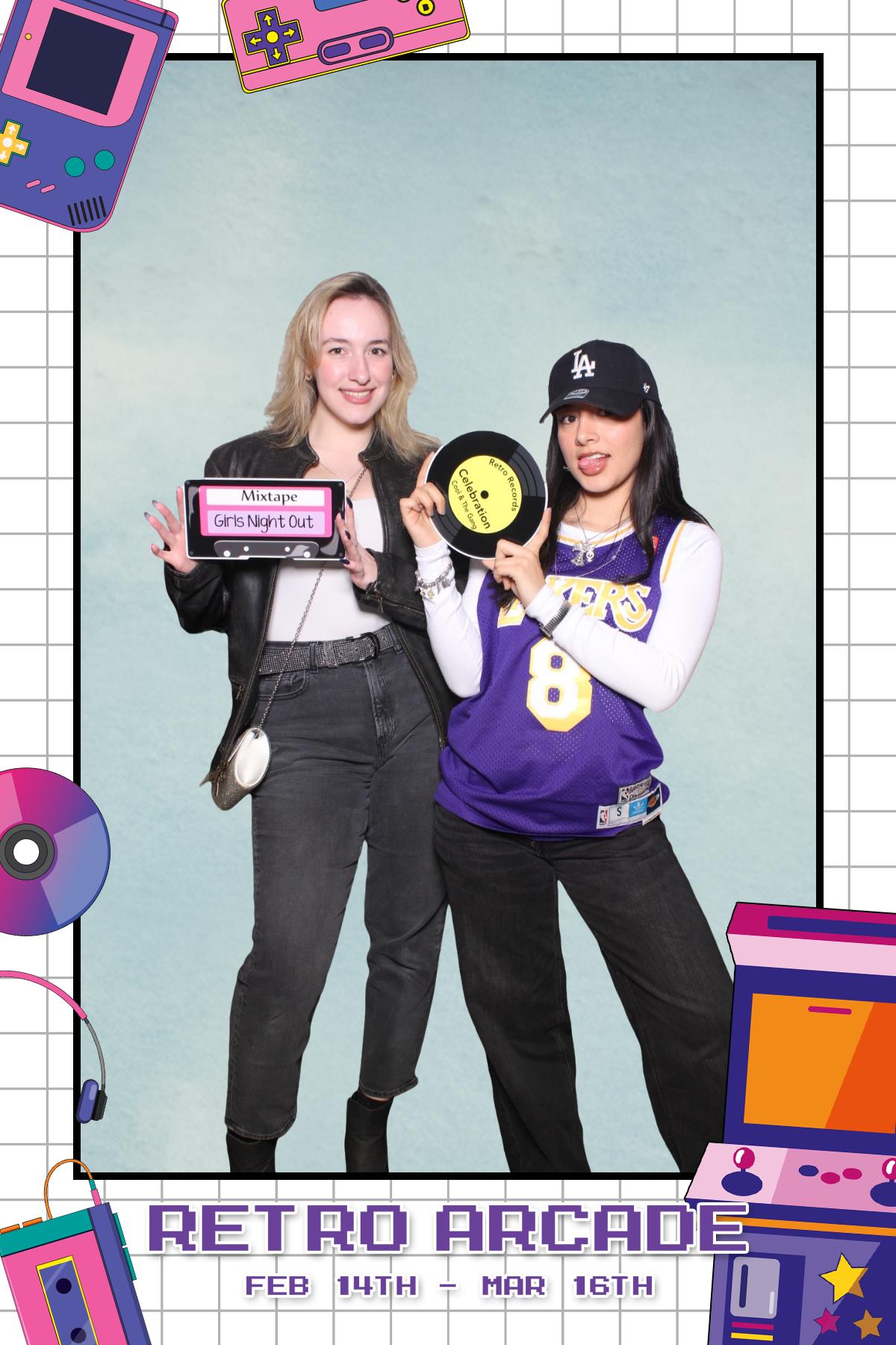 Retro Arcade | View more photos from the event at gallery.myselfiemirror.ca/u/romanmyselfiemirrorca/Retro-Arcade