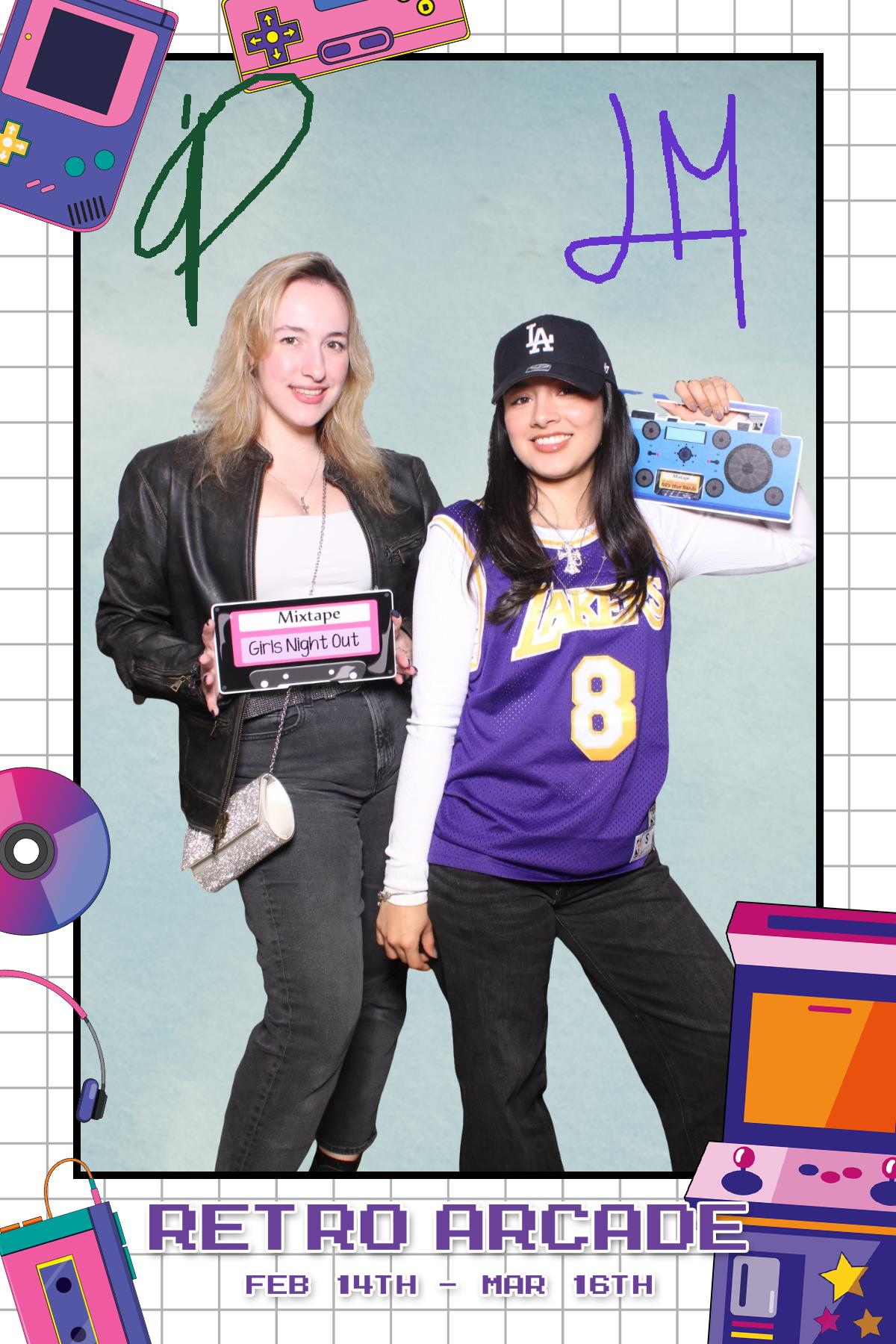 Retro Arcade | View more photos from the event at gallery.myselfiemirror.ca/u/romanmyselfiemirrorca/Retro-Arcade