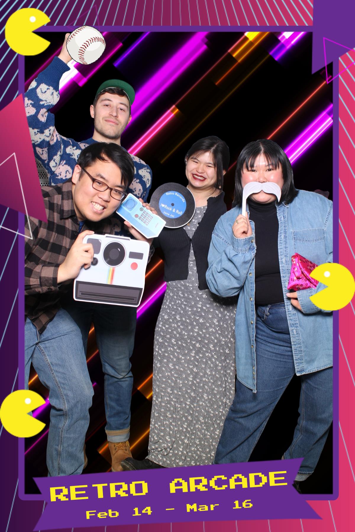 Retro Arcade | View more photos from the event at gallery.myselfiemirror.ca/u/romanmyselfiemirrorca/Retro-Arcade