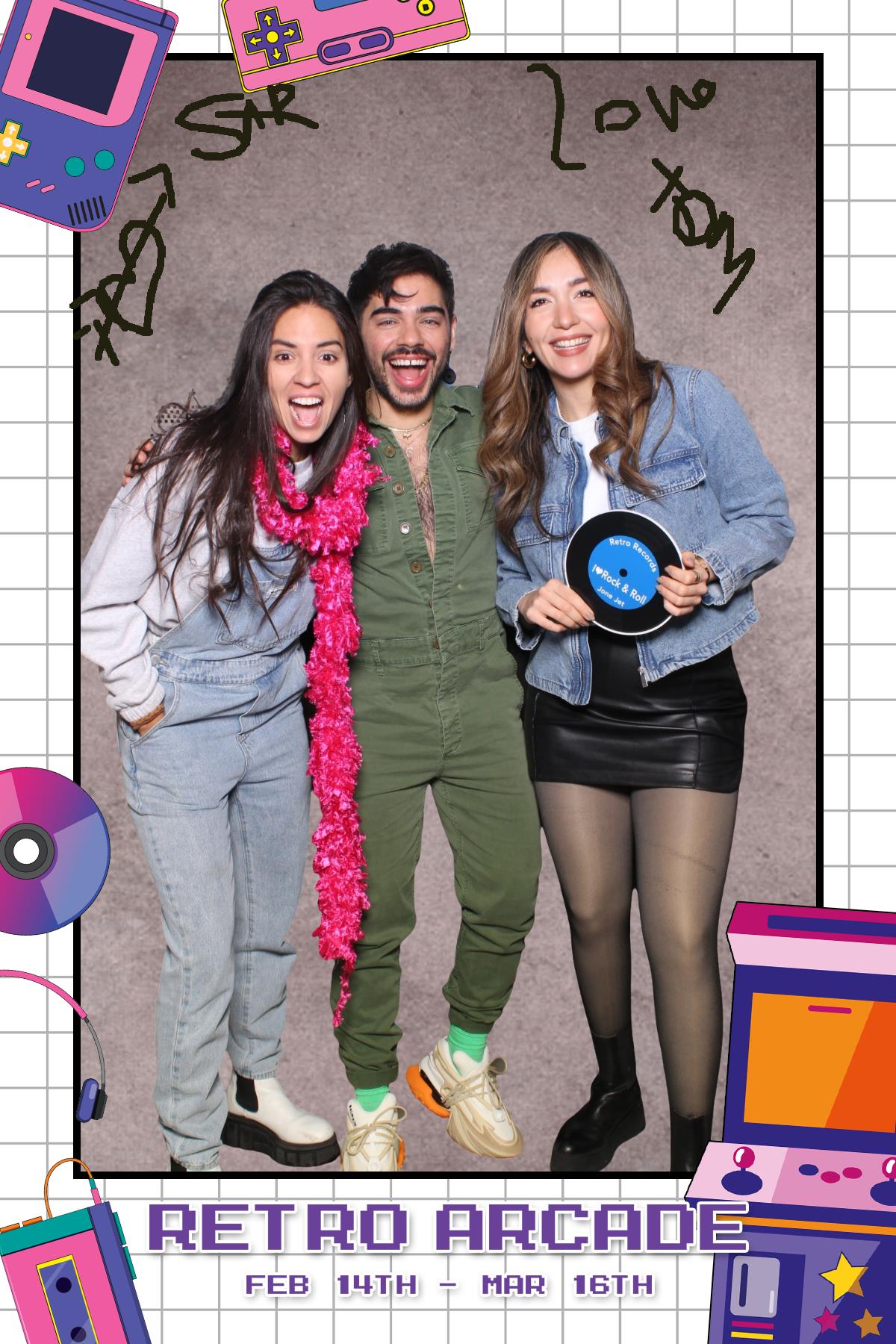 Retro Arcade | View more photos from the event at gallery.myselfiemirror.ca/u/romanmyselfiemirrorca/Retro-Arcade