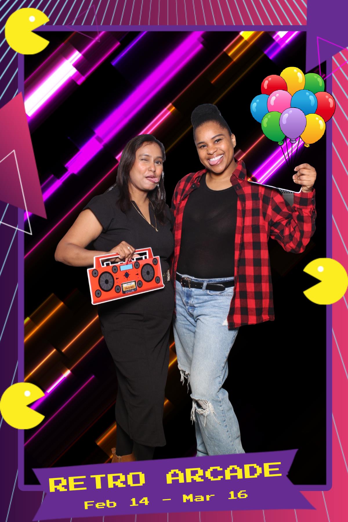 Retro Arcade | View more photos from the event at gallery.myselfiemirror.ca/u/romanmyselfiemirrorca/Retro-Arcade