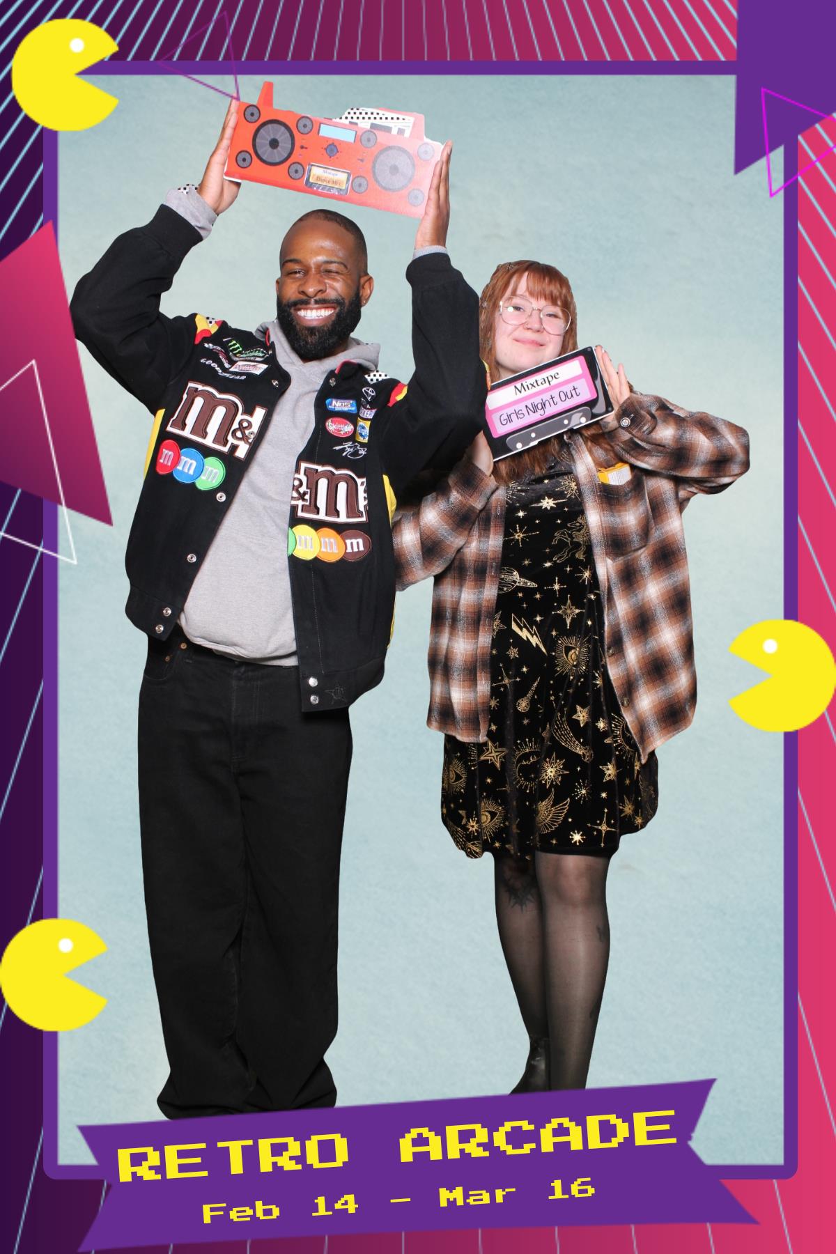 Retro Arcade | View more photos from the event at gallery.myselfiemirror.ca/u/romanmyselfiemirrorca/Retro-Arcade