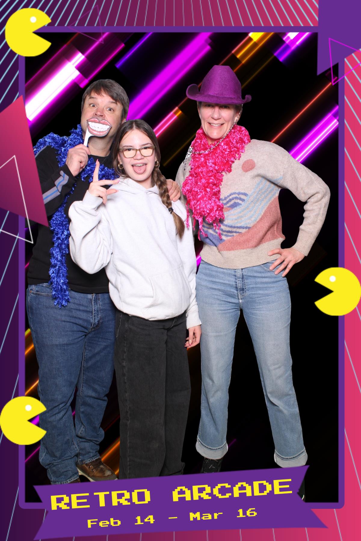 Retro Arcade | View more photos from the event at gallery.myselfiemirror.ca/u/romanmyselfiemirrorca/Retro-Arcade