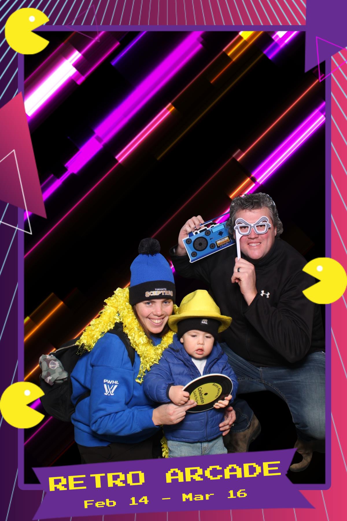 Retro Arcade | View more photos from the event at gallery.myselfiemirror.ca/u/romanmyselfiemirrorca/Retro-Arcade