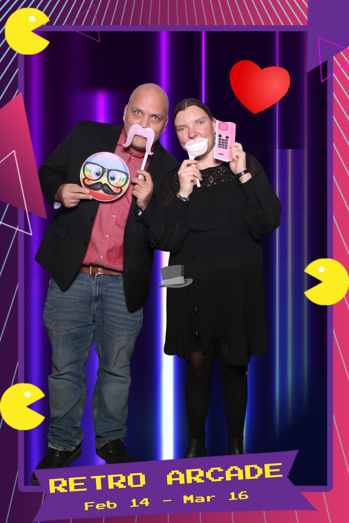 Retro Arcade | View more photos from the event at gallery.myselfiemirror.ca/u/romanmyselfiemirrorca/Retro-Arcade