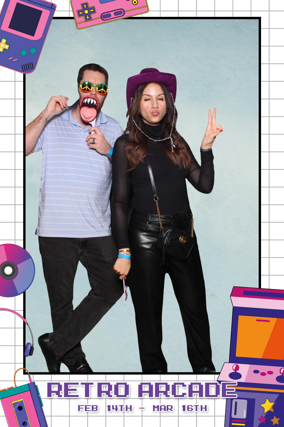 Retro Arcade | View more photos from the event at gallery.myselfiemirror.ca/u/romanmyselfiemirrorca/Retro-Arcade