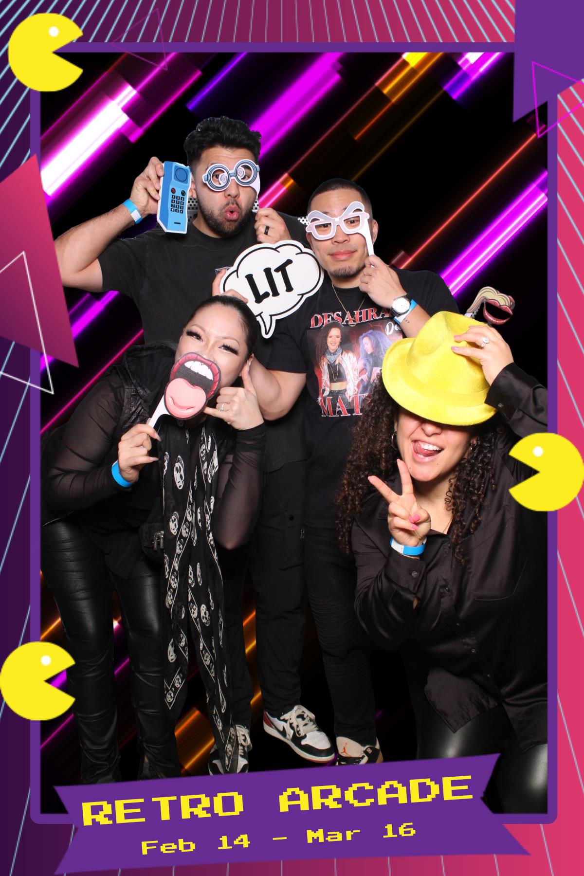 Retro Arcade | View more photos from the event at gallery.myselfiemirror.ca/u/romanmyselfiemirrorca/Retro-Arcade