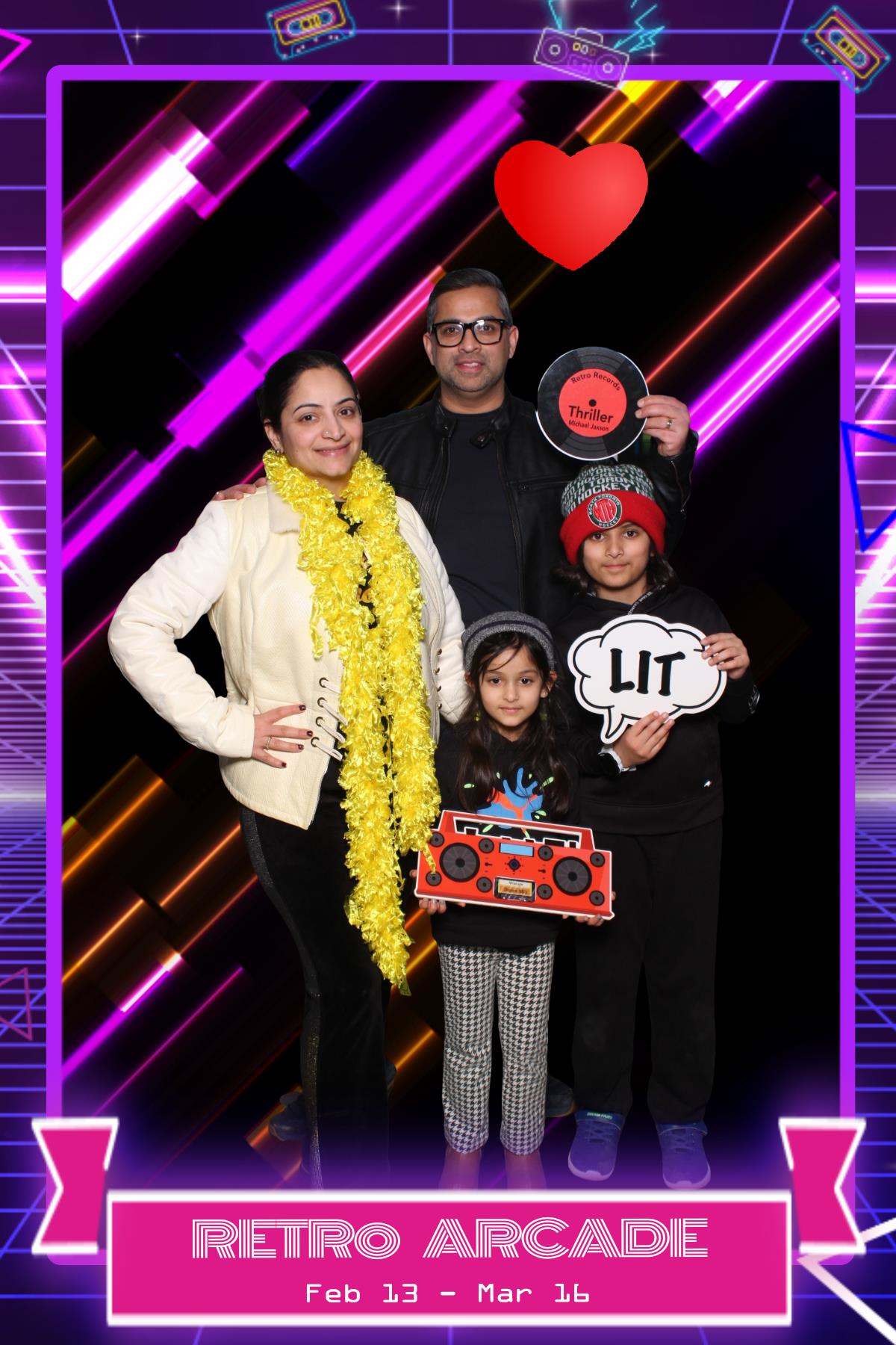 Retro Arcade | View more photos from the event at gallery.myselfiemirror.ca/u/romanmyselfiemirrorca/Retro-Arcade