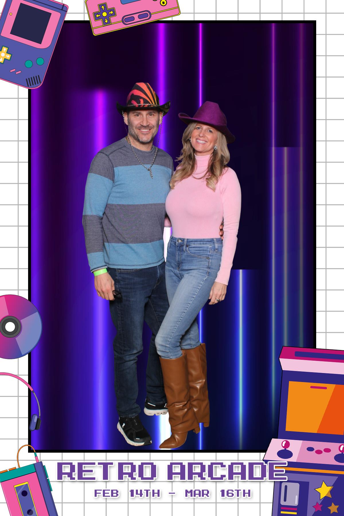 Retro Arcade | View more photos from the event at gallery.myselfiemirror.ca/u/romanmyselfiemirrorca/Retro-Arcade