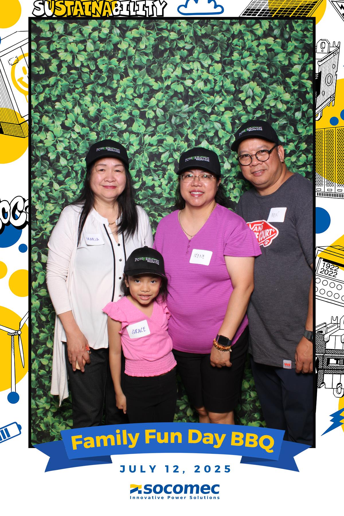 Socomec/Powersmiths Family Fun Day BBQ | View more photos from the event at gallery.myselfiemirror.ca/u/romanmyselfiemirrorca/SocomecPowersmiths-Family-Fun-Day-BBQ