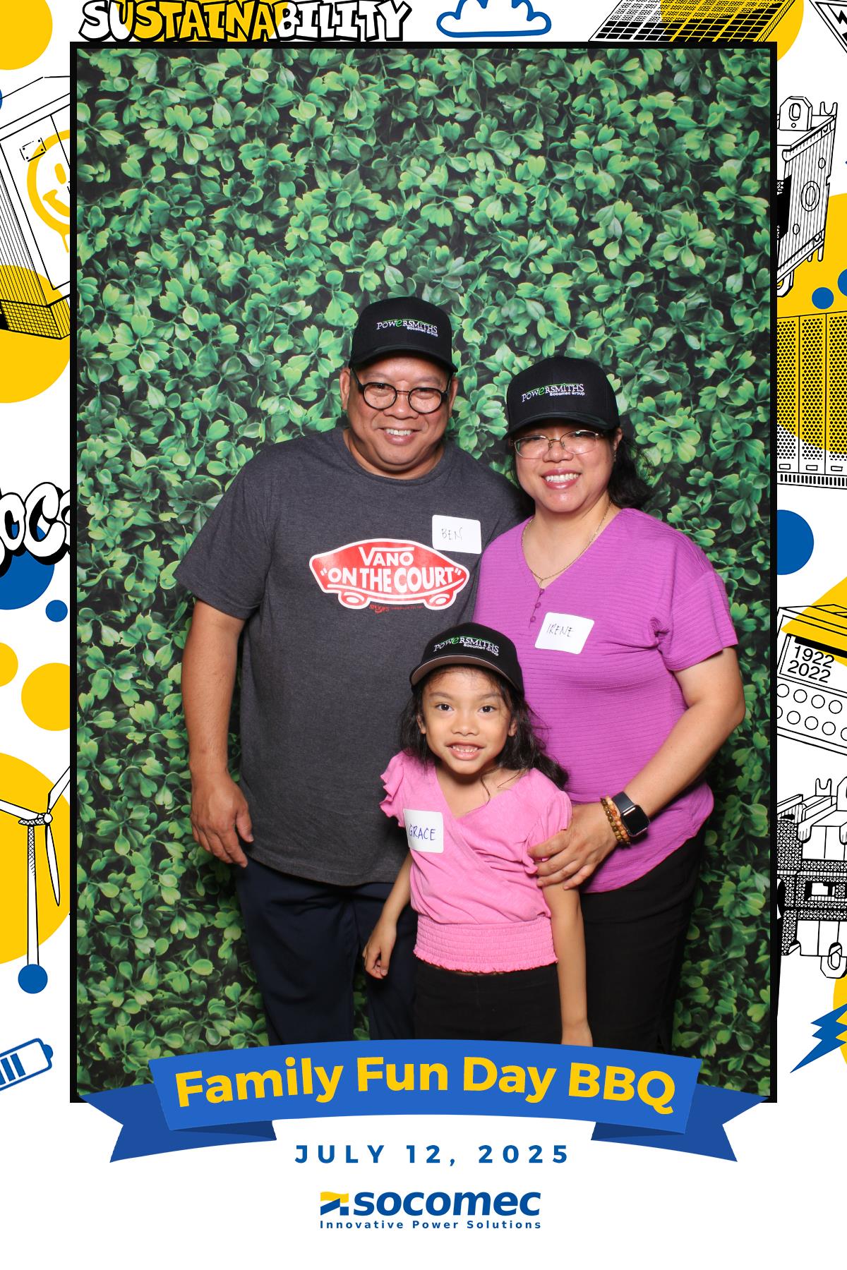 Socomec/Powersmiths Family Fun Day BBQ | View more photos from the event at gallery.myselfiemirror.ca/u/romanmyselfiemirrorca/SocomecPowersmiths-Family-Fun-Day-BBQ