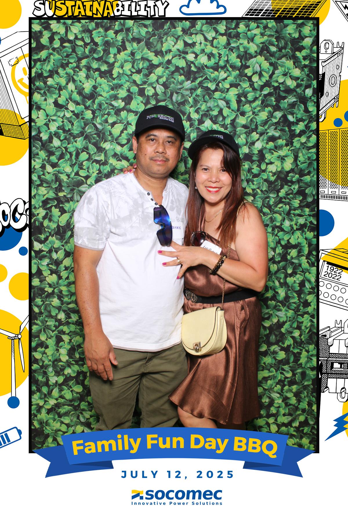 Socomec/Powersmiths Family Fun Day BBQ | View more photos from the event at gallery.myselfiemirror.ca/u/romanmyselfiemirrorca/SocomecPowersmiths-Family-Fun-Day-BBQ