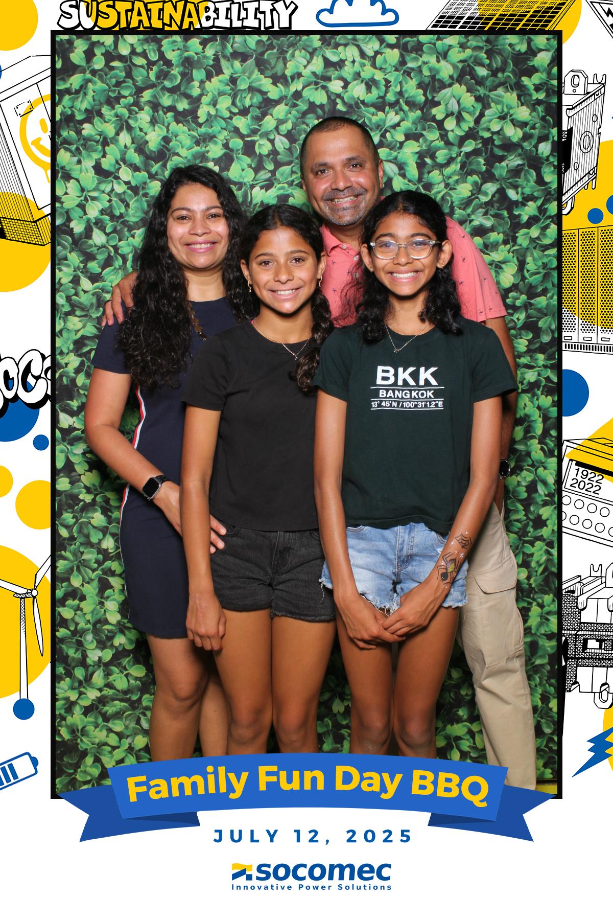 Socomec/Powersmiths Family Fun Day BBQ | View more photos from the event at gallery.myselfiemirror.ca/u/romanmyselfiemirrorca/SocomecPowersmiths-Family-Fun-Day-BBQ