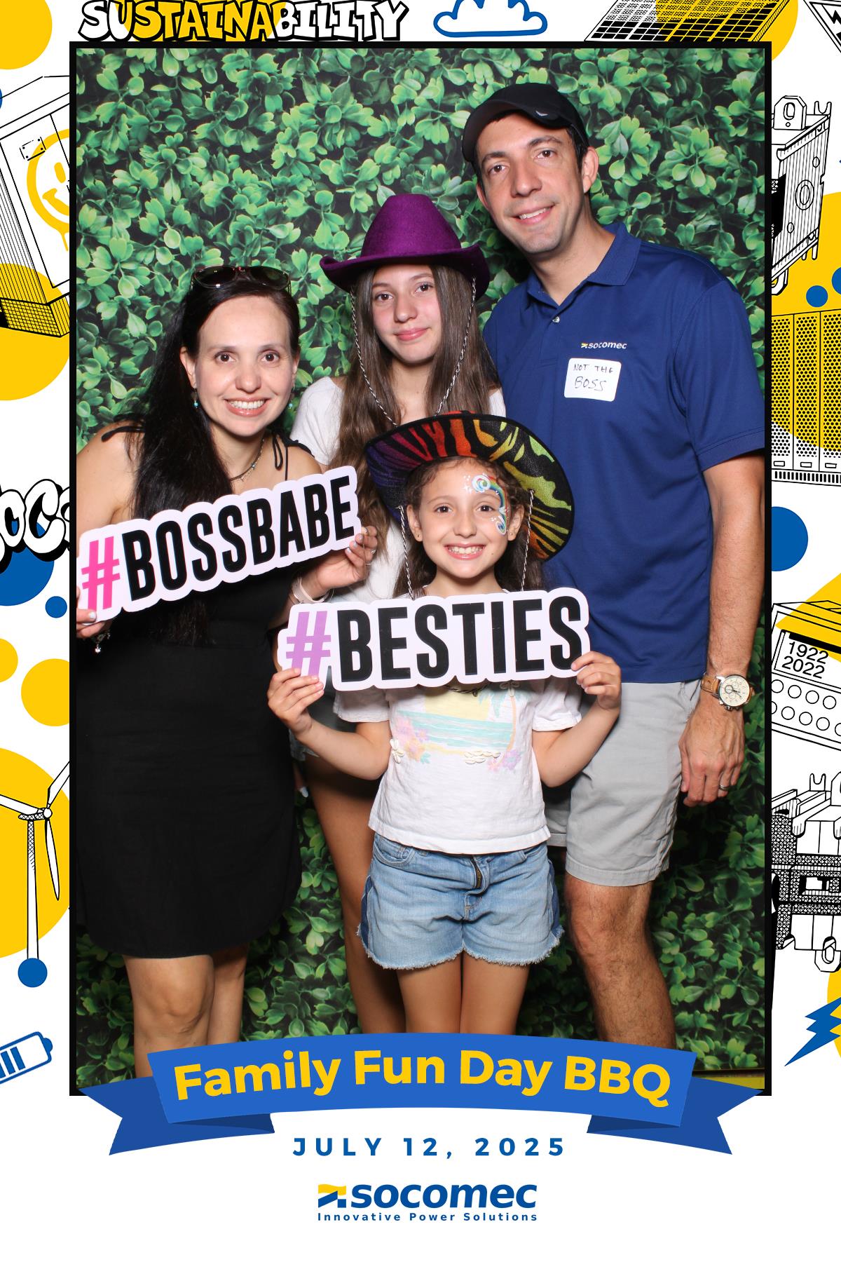 Socomec/Powersmiths Family Fun Day BBQ | View more photos from the event at gallery.myselfiemirror.ca/u/romanmyselfiemirrorca/SocomecPowersmiths-Family-Fun-Day-BBQ