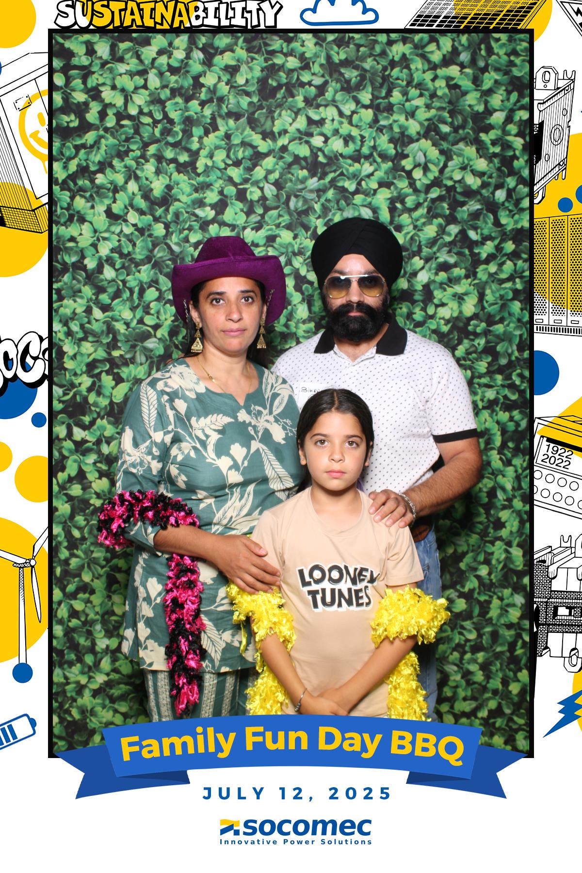 Socomec/Powersmiths Family Fun Day BBQ | View more photos from the event at gallery.myselfiemirror.ca/u/romanmyselfiemirrorca/SocomecPowersmiths-Family-Fun-Day-BBQ