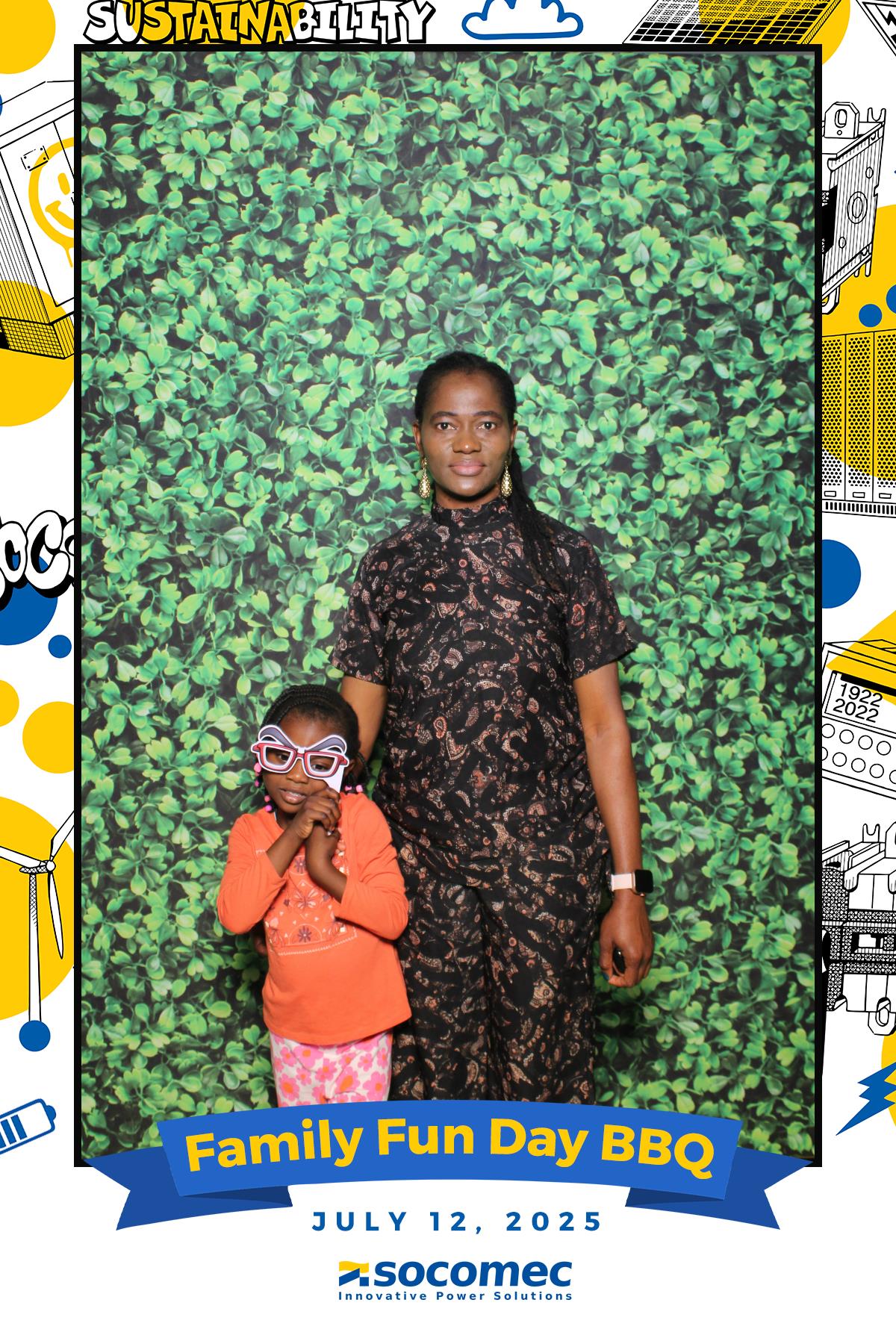 Socomec/Powersmiths Family Fun Day BBQ | View more photos from the event at gallery.myselfiemirror.ca/u/romanmyselfiemirrorca/SocomecPowersmiths-Family-Fun-Day-BBQ