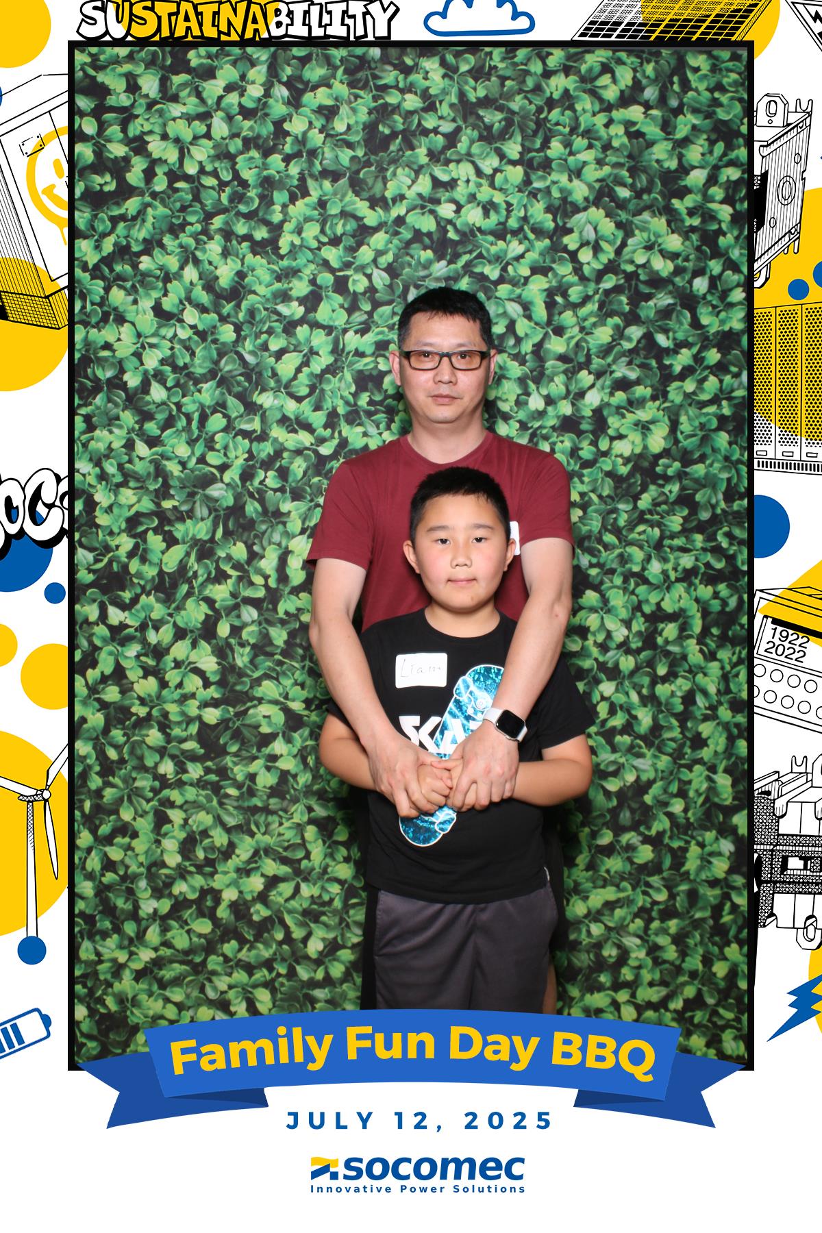 Socomec/Powersmiths Family Fun Day BBQ | View more photos from the event at gallery.myselfiemirror.ca/u/romanmyselfiemirrorca/SocomecPowersmiths-Family-Fun-Day-BBQ